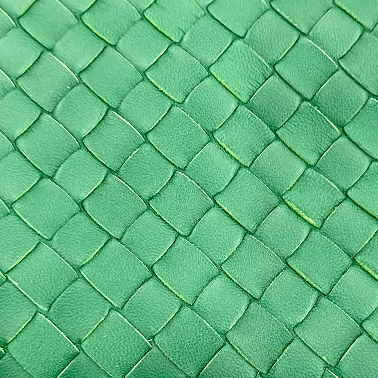 Bottega Veneta Veneta Hobo Dark Green Lambskin Leather 40cm For Sale 8