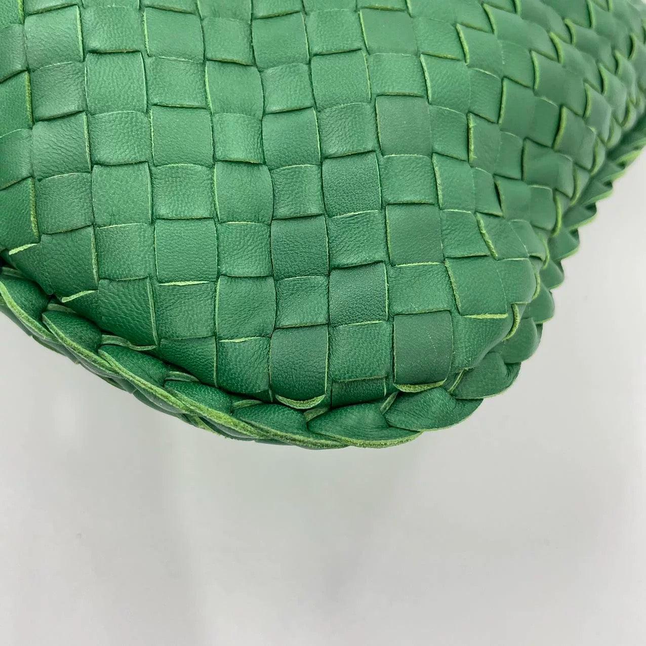 Bottega Veneta Veneta Hobo Dark Green Lambskin Leather 40cm For Sale 14