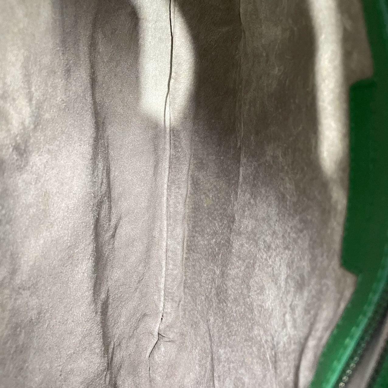 Bottega Veneta Veneta Hobo Dark Green Lambskin Leather 40cm For Sale 5
