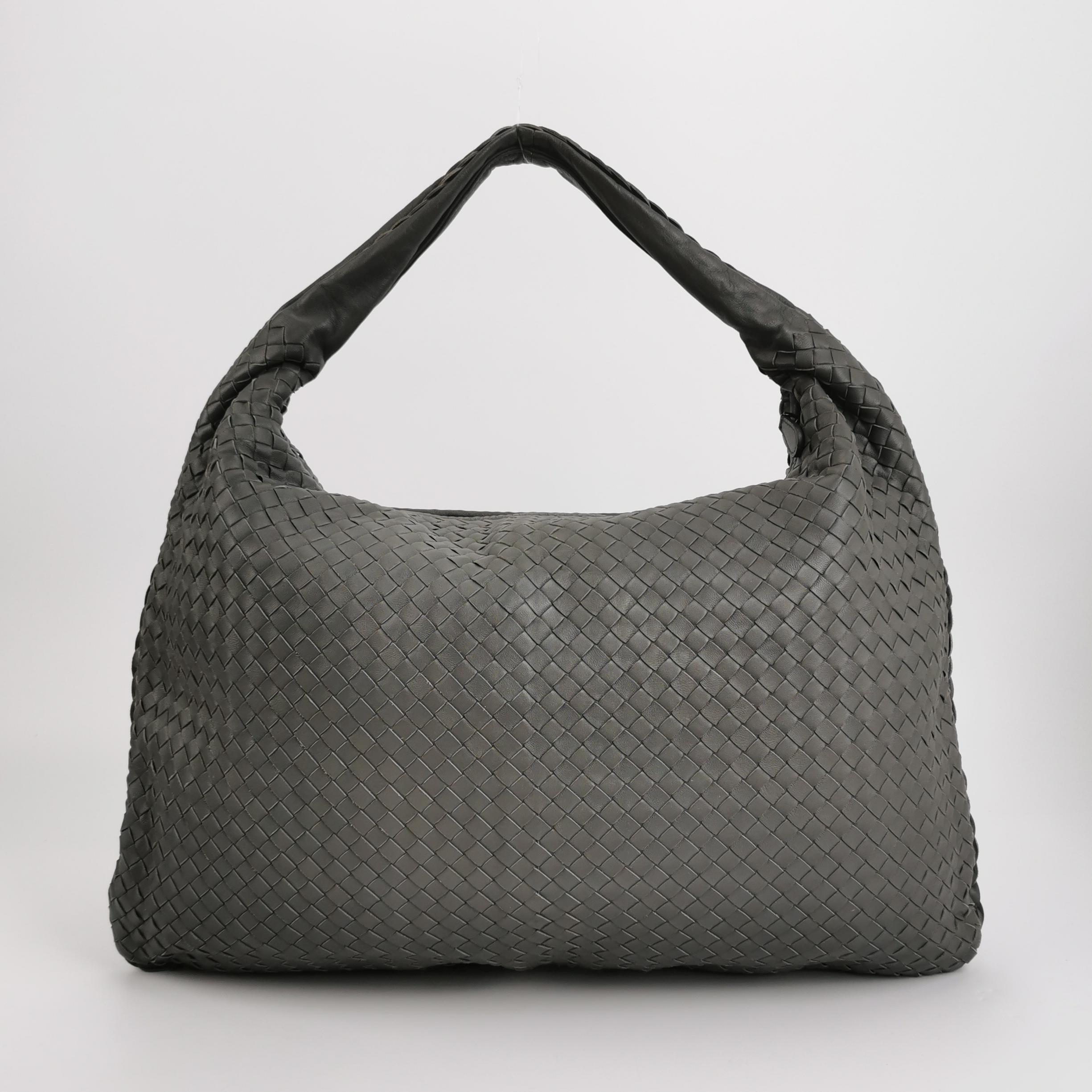 Bottega Veneta Sac à main en cuir gris foncé Maxi 55cm Pour femmes en vente