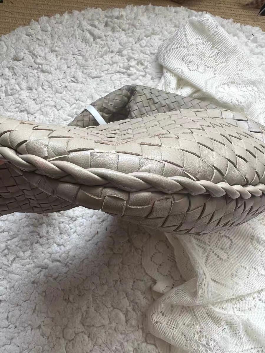 Bottega Veneta Veneta Hobo Grau Intreciatto Ledertasche Groß 47cm Damen im Angebot