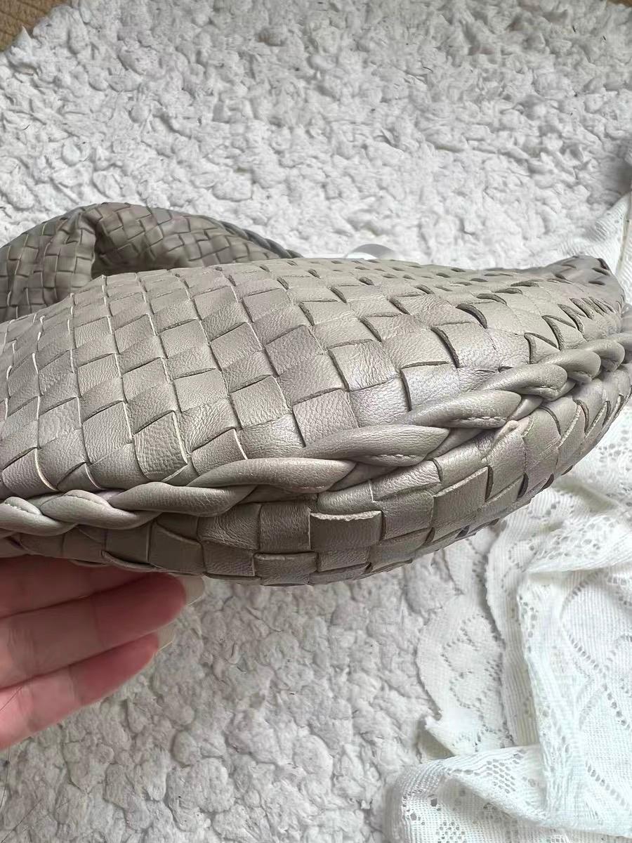 Bottega Veneta Veneta Hobo Grau Intreciatto Ledertasche Groß 47cm im Angebot 2