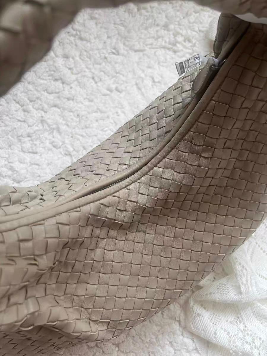 Bottega Veneta Veneta Hobo Grau Intreciatto Ledertasche Groß 47cm im Angebot 4