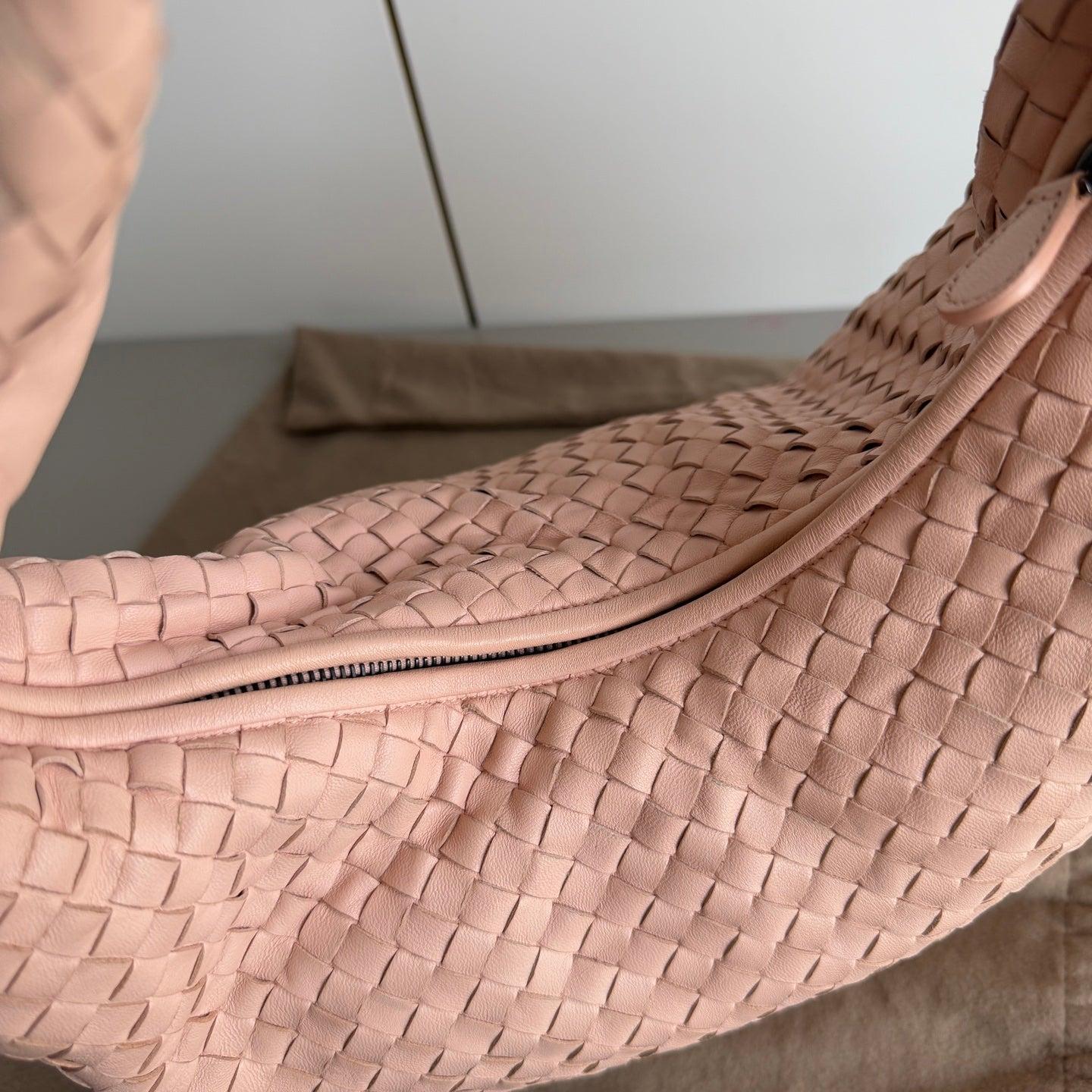 Bottega Veneta Veneta Hobo Intrecciato Almond Pink Intrecciato Leather Bag 48cm 8