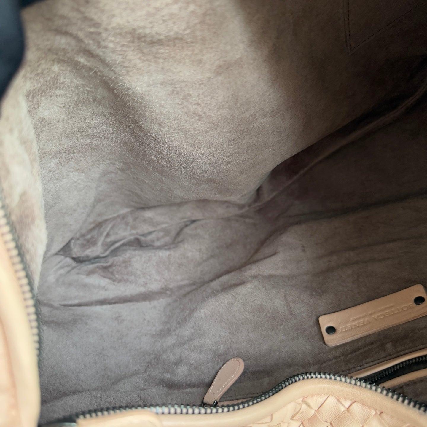 Bottega Veneta Veneta Hobo Intrecciato Almond Pink Intrecciato Leather Bag 48cm 13