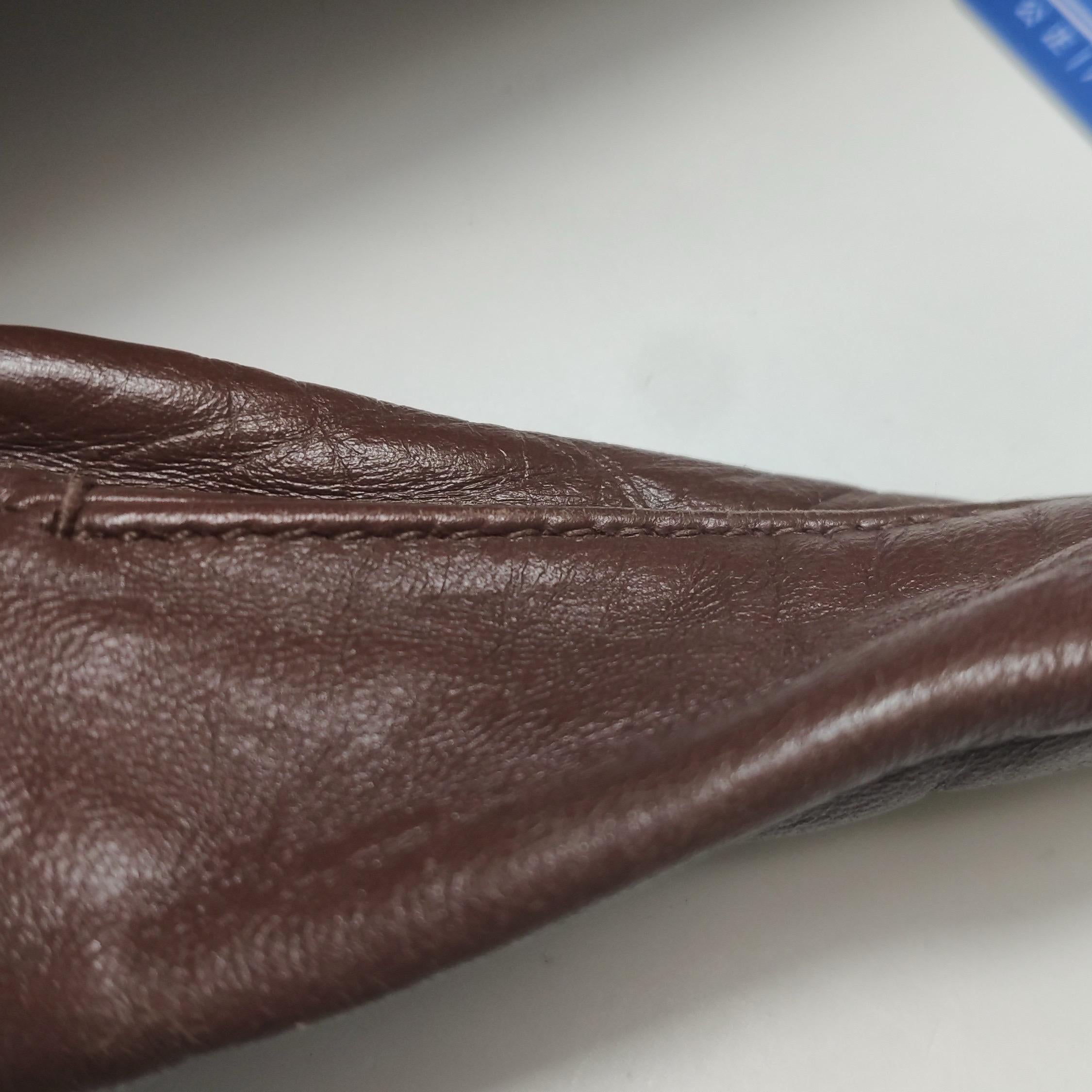 Bottega Veneta Veneta Hobo Intrecciato in pelle d'agnello marrone medio in vendita 10