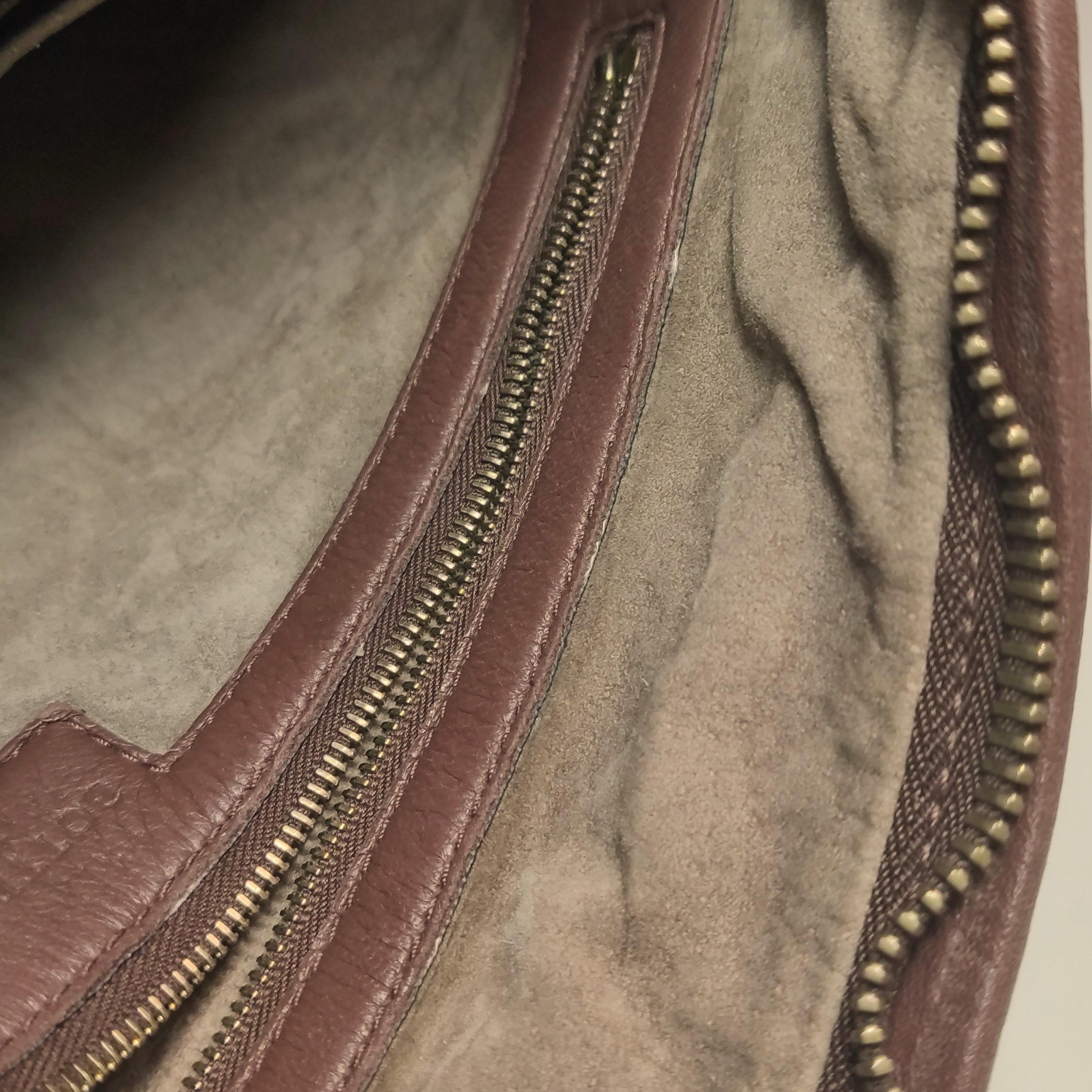 Bottega Veneta Veneta Hobo Intrecciato in pelle d'agnello marrone medio in vendita 4
