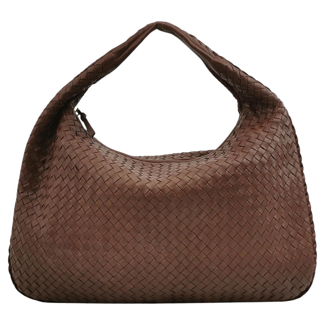 Bottega Veneta Veneta Hobo Intrecciato Chocolate Brown Medium Lambskin Leather
