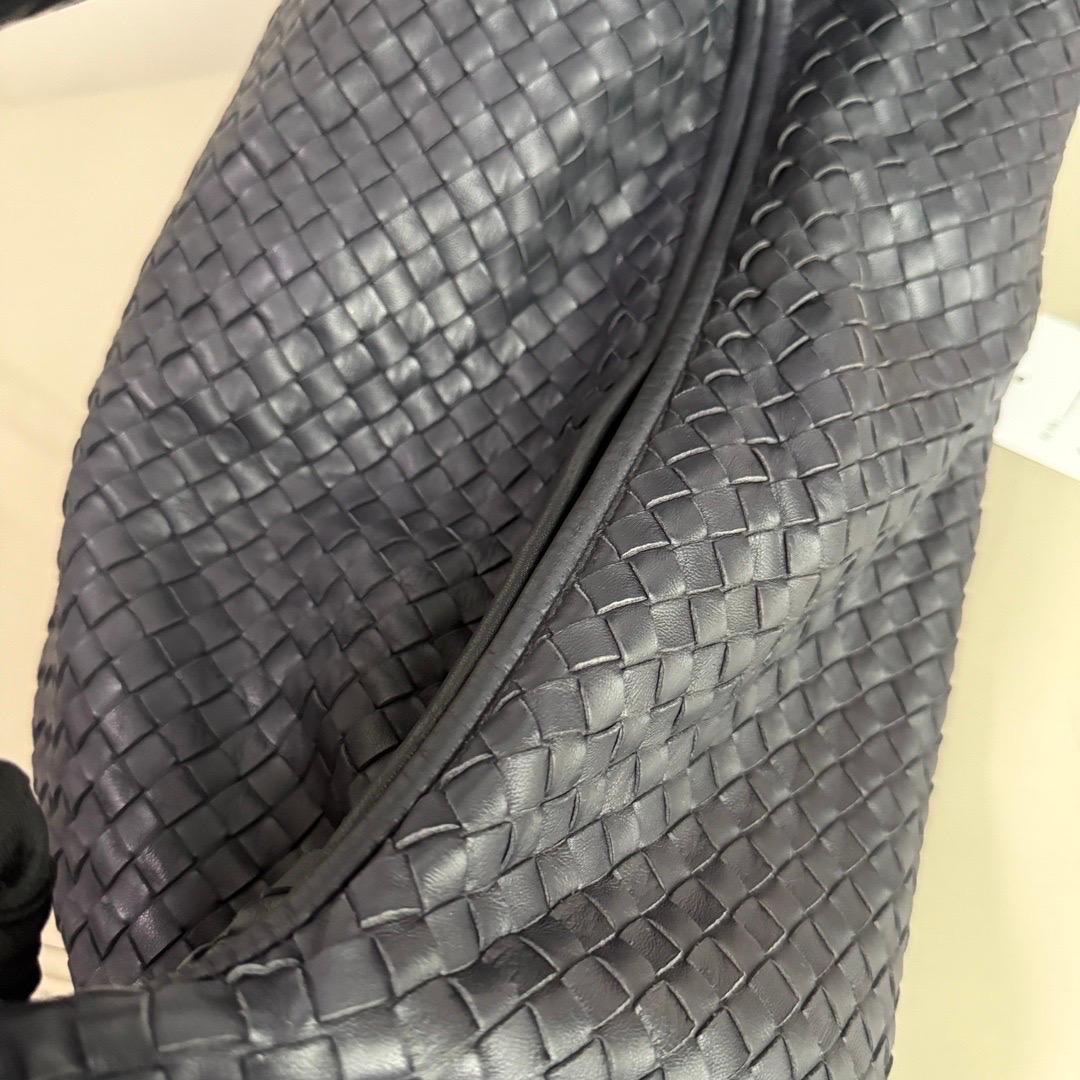 Bottega Veneta Veneta Hobo Large Black 50-53cm Lambskin Leather 9