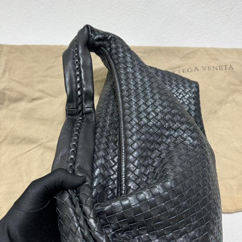 Bottega Veneta Veneta Hobo Large Black 50-53cm Lambskin Leather 15