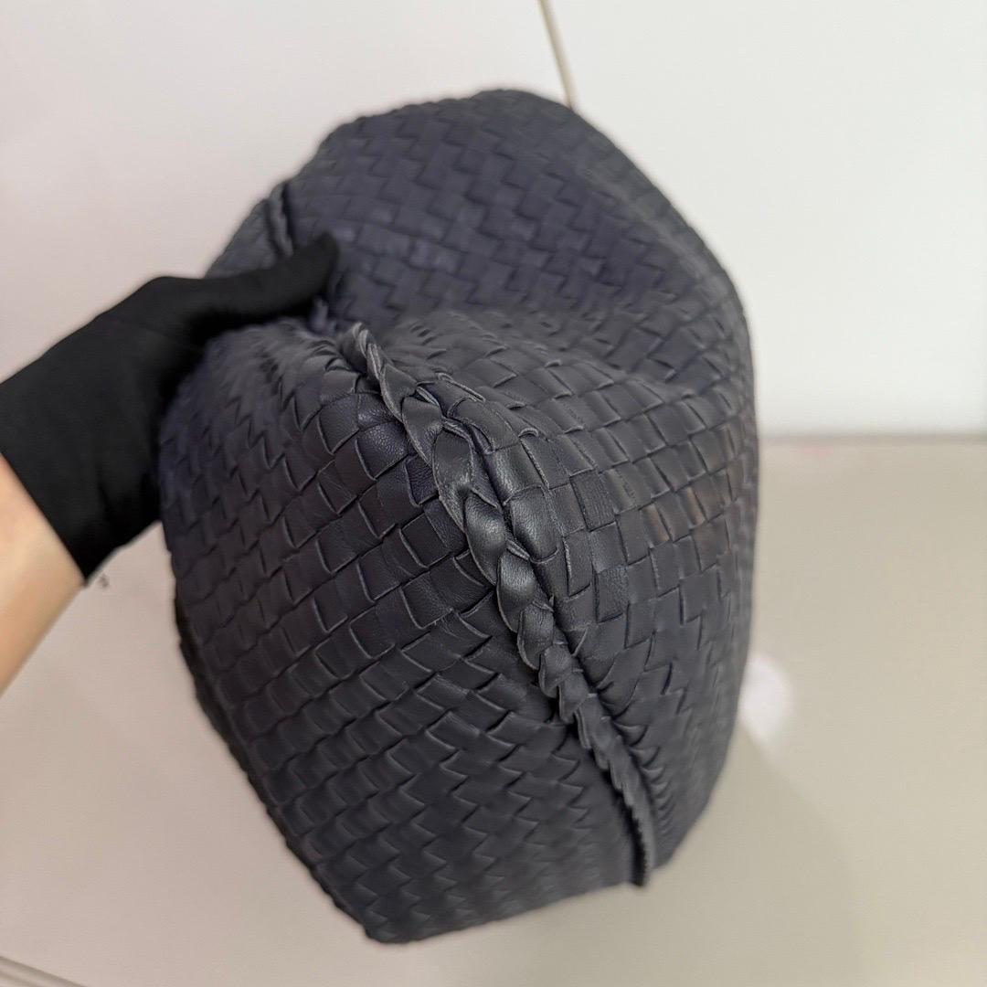 Bottega Veneta Veneta Hobo Large Black 50-53cm Lambskin Leather 2