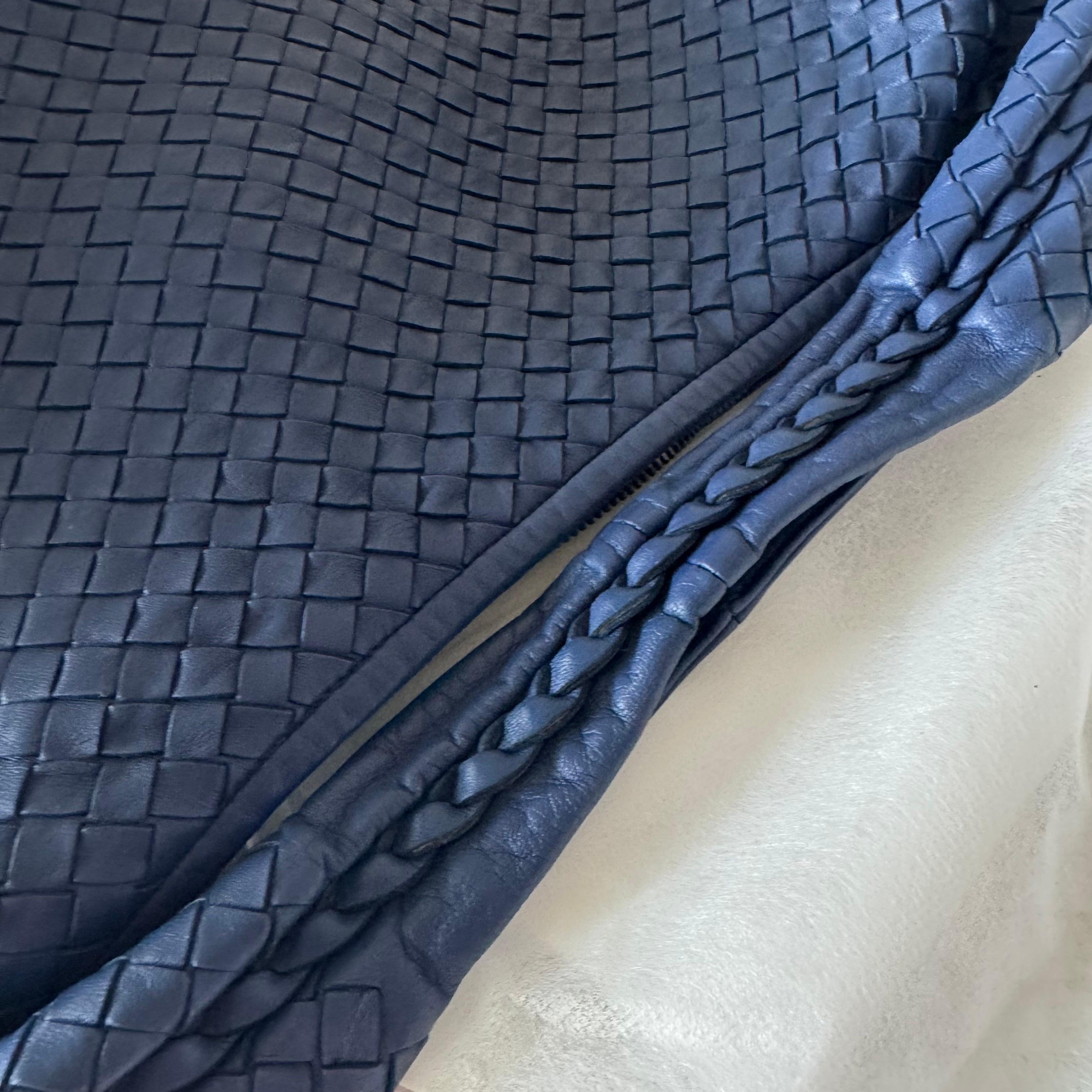 Bottega Veneta Veneta Hobo Large Navy Intrecciato Leather Bag 48cm 8
