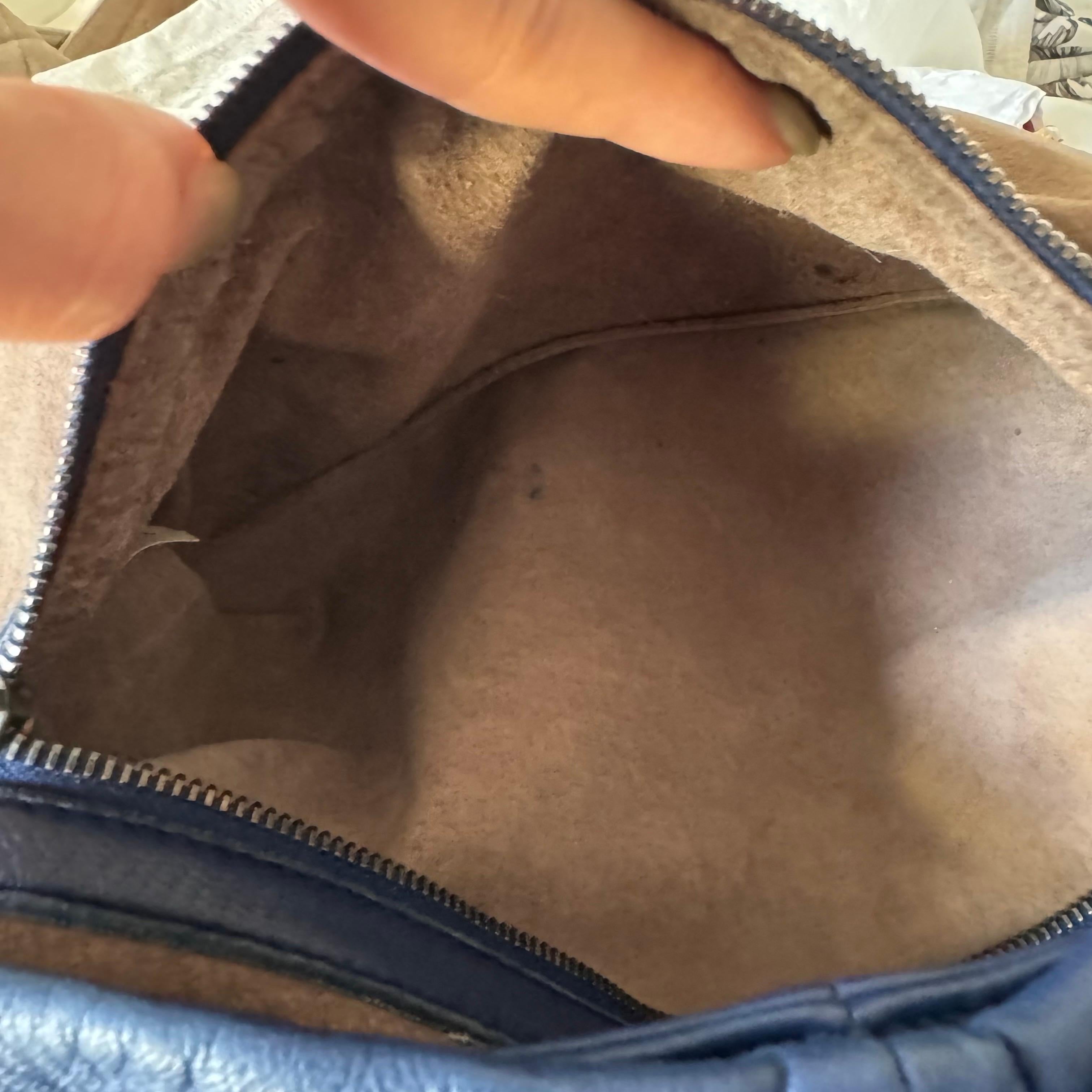 Bottega Veneta Veneta Hobo Large Navy Intrecciato Leather Bag 48cm 12