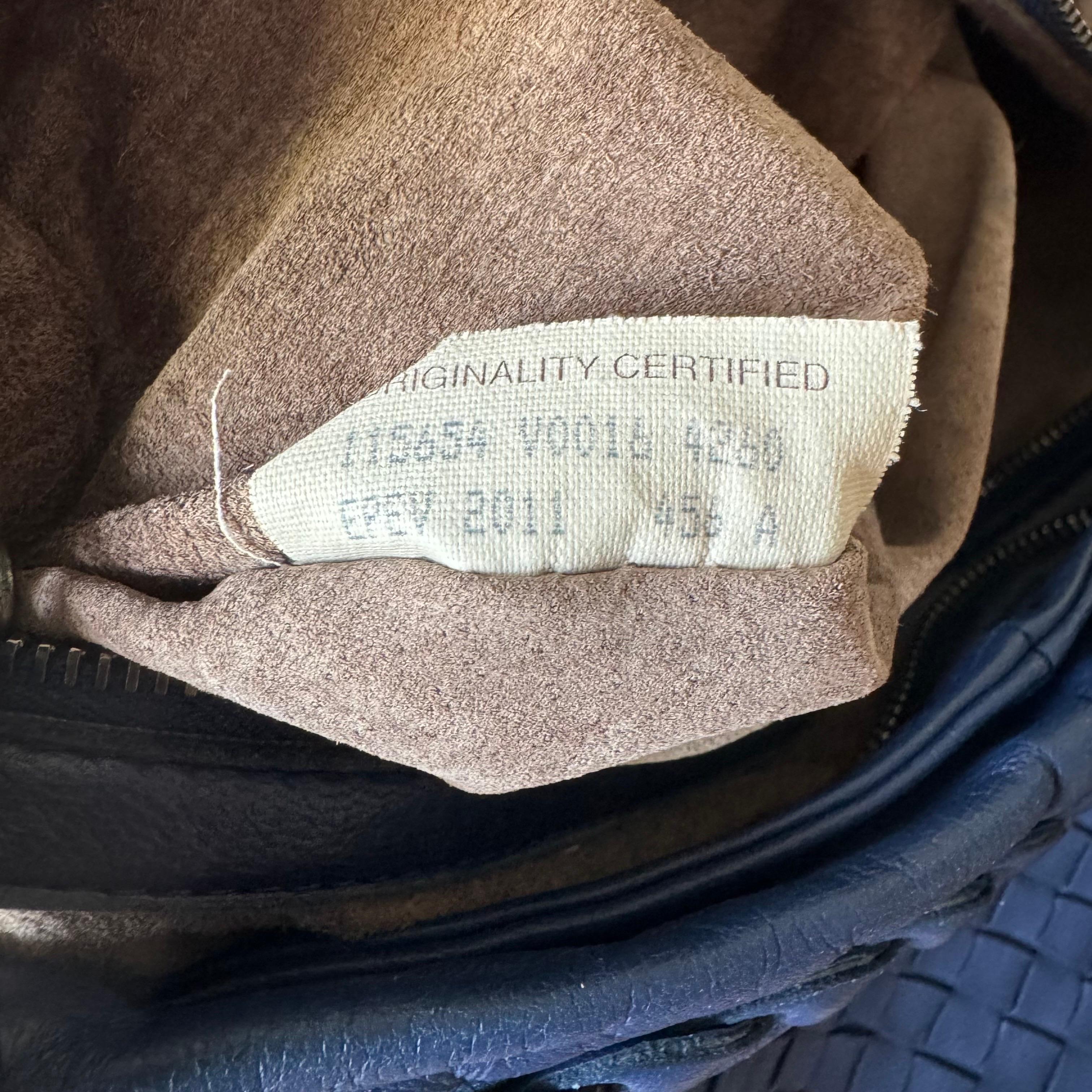 Bottega Veneta Veneta Hobo Large Navy Intrecciato Leather Bag 48cm 14
