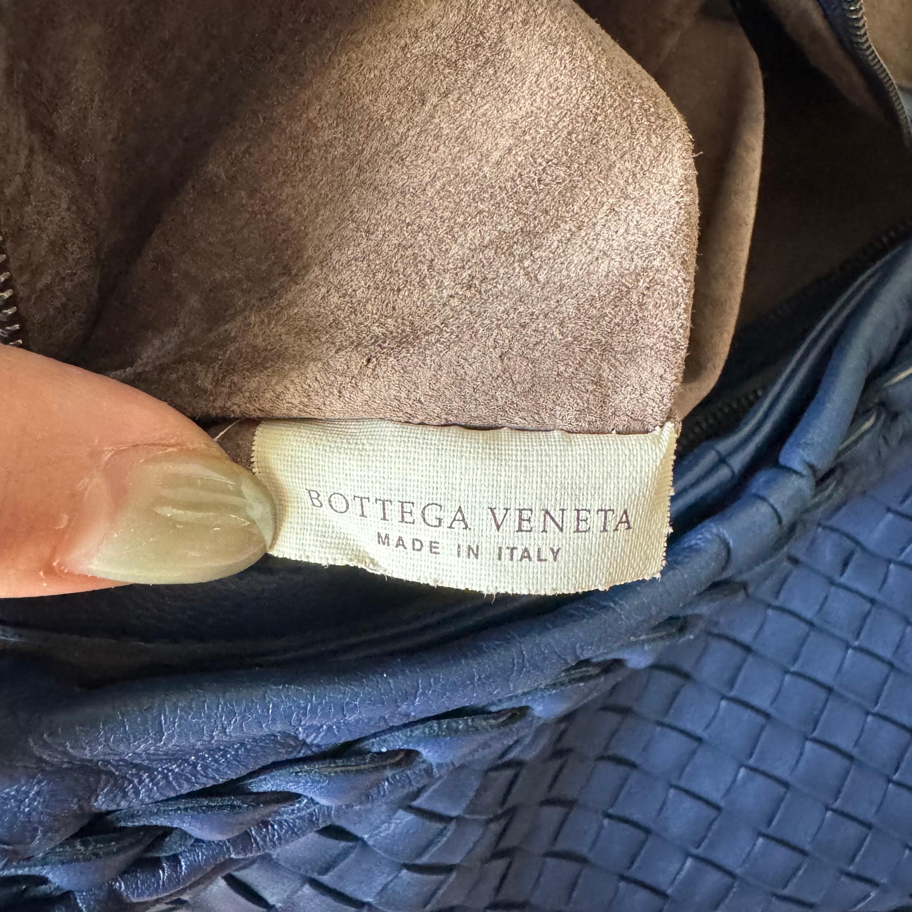 Bottega Veneta Veneta Hobo Large Navy Intrecciato Leather Bag 48cm 15