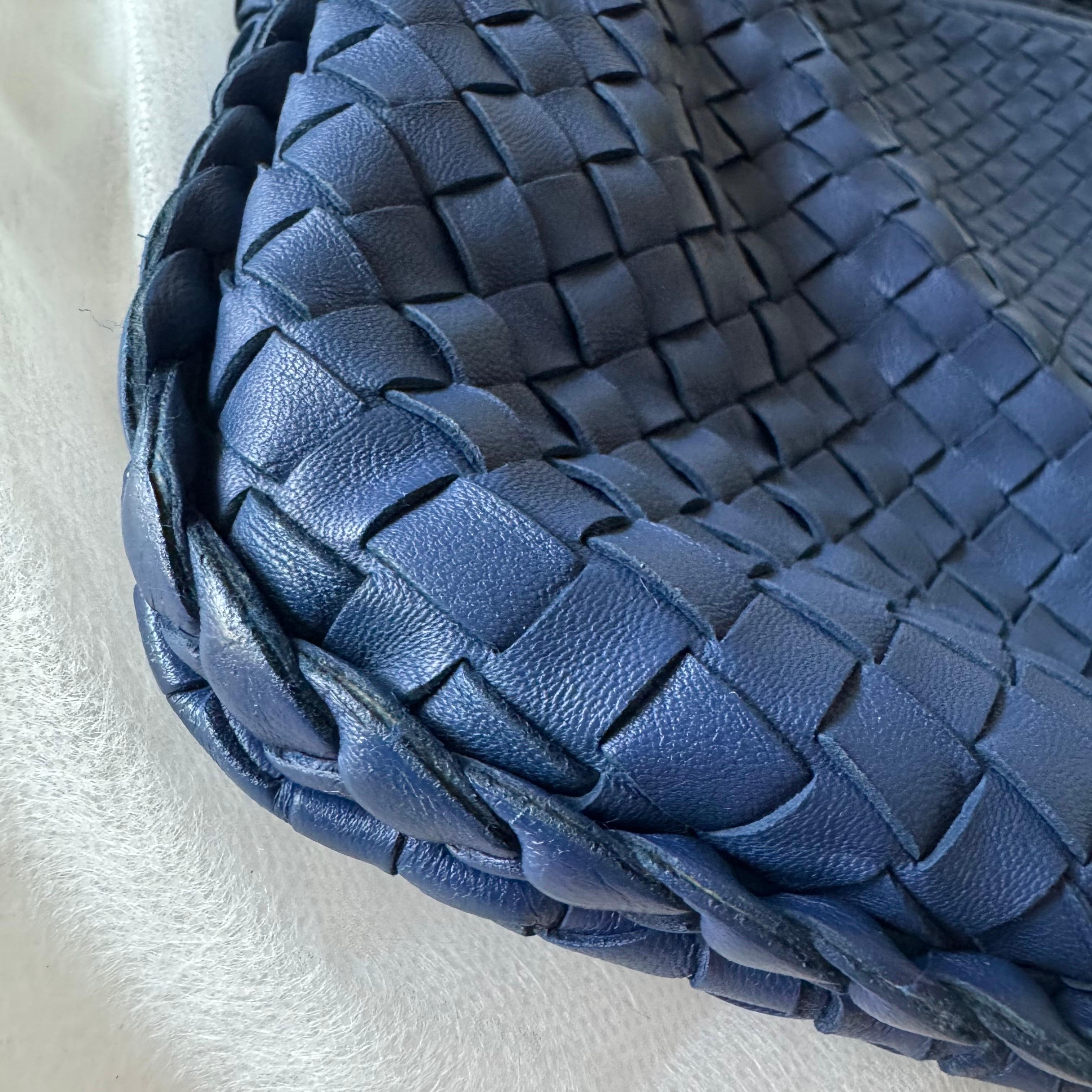 Bottega Veneta Veneta Hobo Large Navy Intrecciato Leather Bag 48cm 4