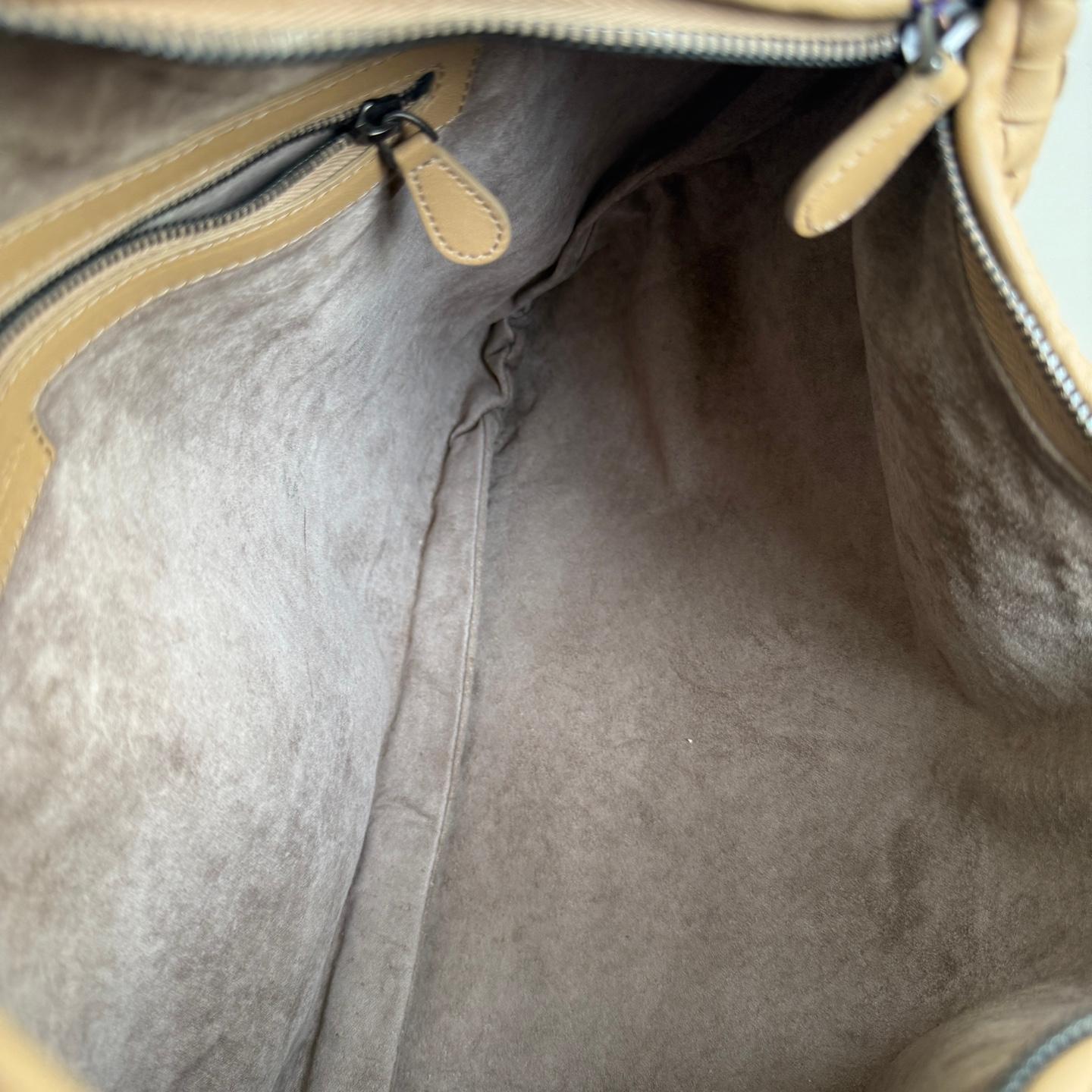 Bottega Veneta Veneta Hobo Light Beige Brown Intrecciato Ledertasche 47cm im Angebot 10