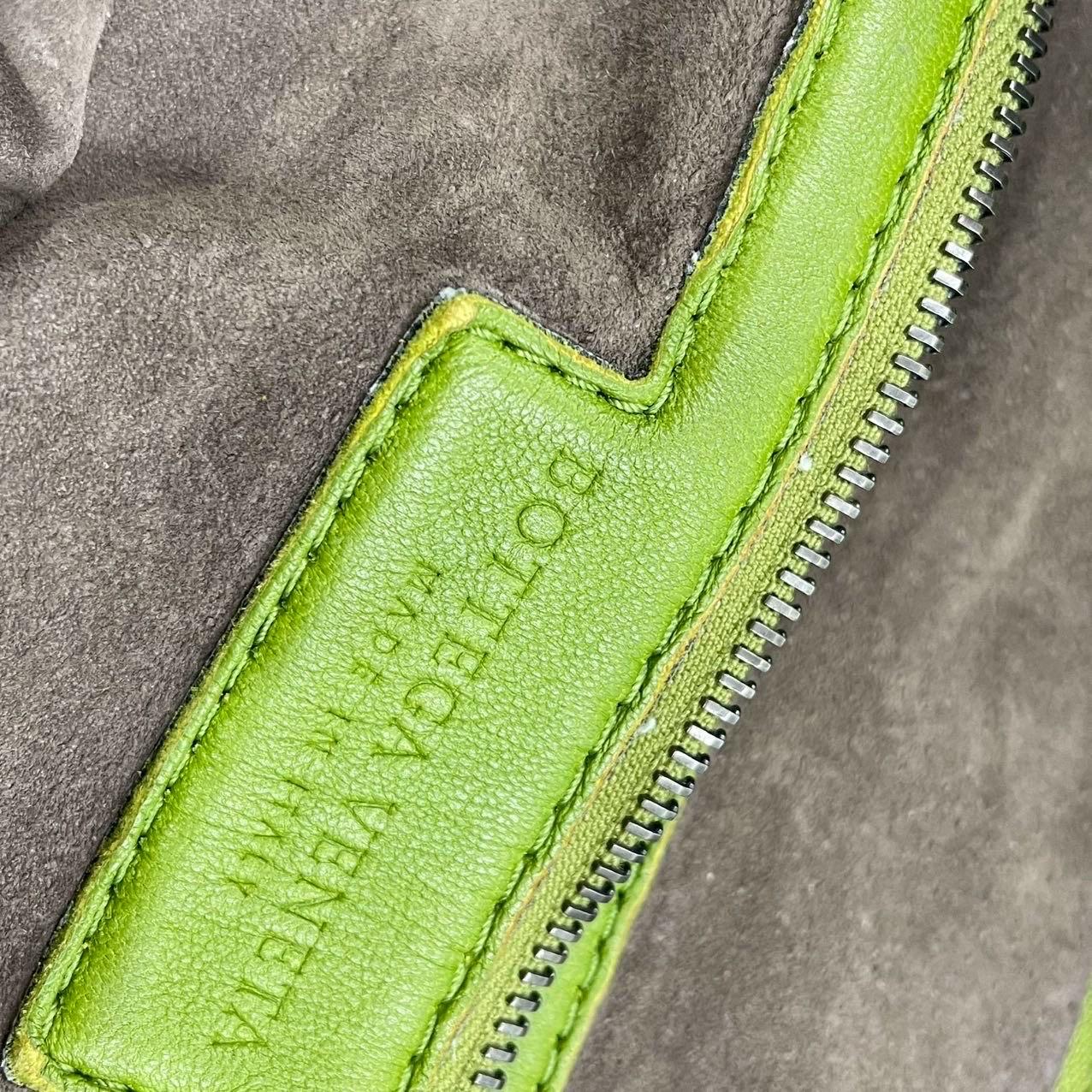 Bottega Veneta Hobo Maxi Greene & Greene Intrecciato in pelle 54cm in vendita 5