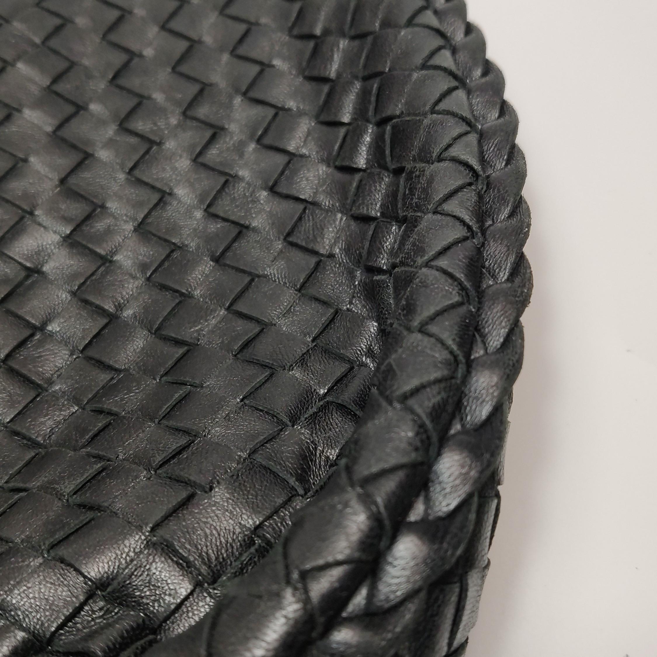 Bottega Veneta Hobo Maxi Cuir Noir 51cm en vente 13