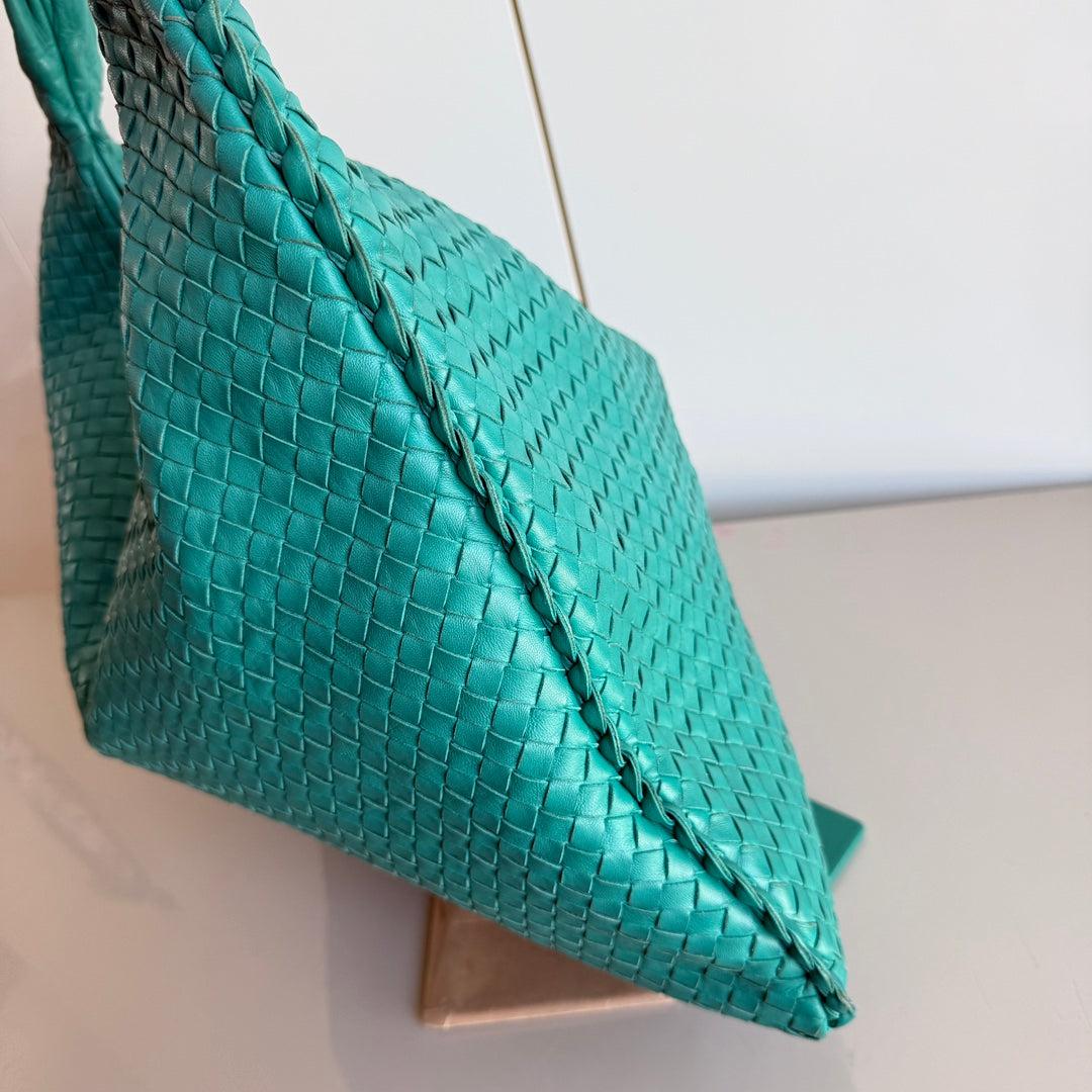Bottega Veneta Hobo Maxi Greene & Greene Intrecciato in pelle 51cm In condizioni ottime in vendita a AUBERVILLIERS, FR