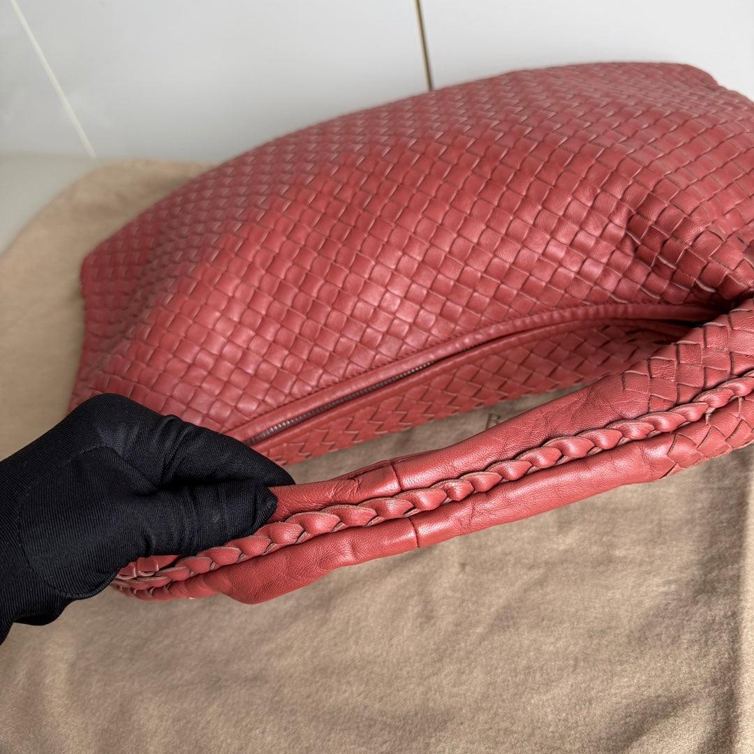 Bottega Veneta Veneta Hobo Medium Brick Red Intrecciato Leather Bag 47cm 5