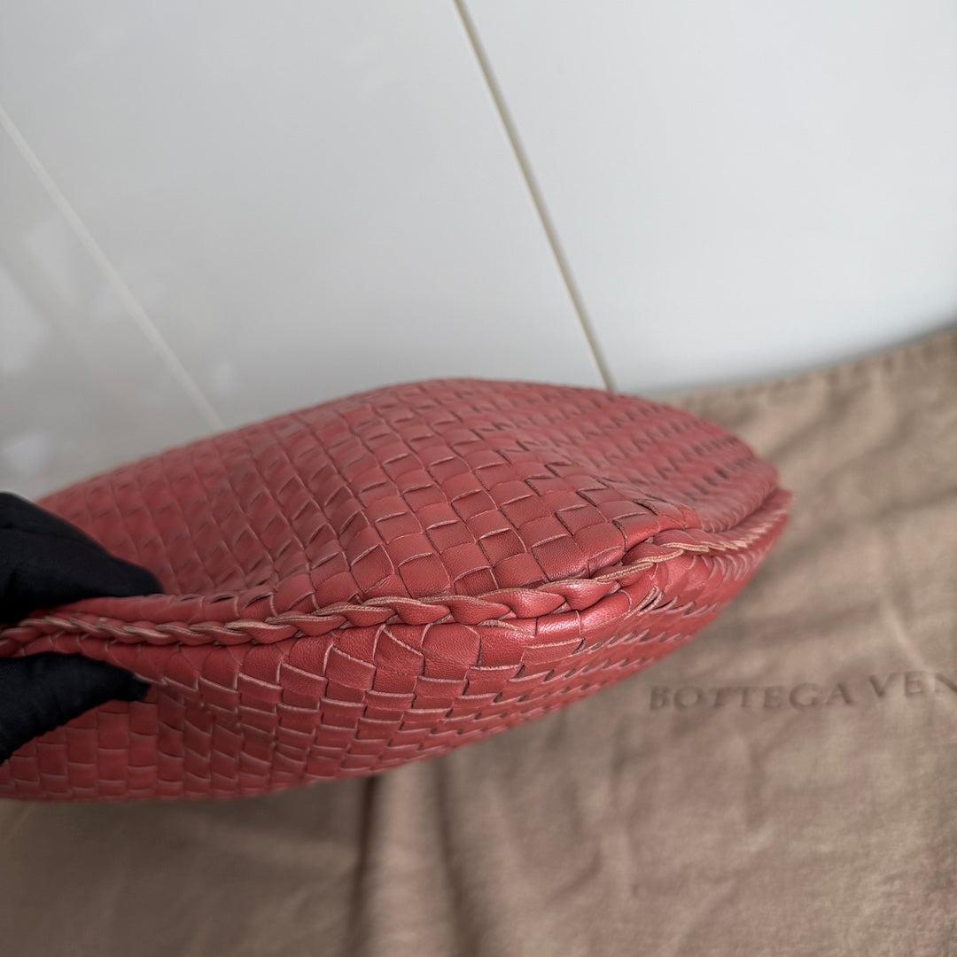 Bottega Veneta Veneta Hobo Medium Brick Red Intrecciato Leather Bag 47cm 1