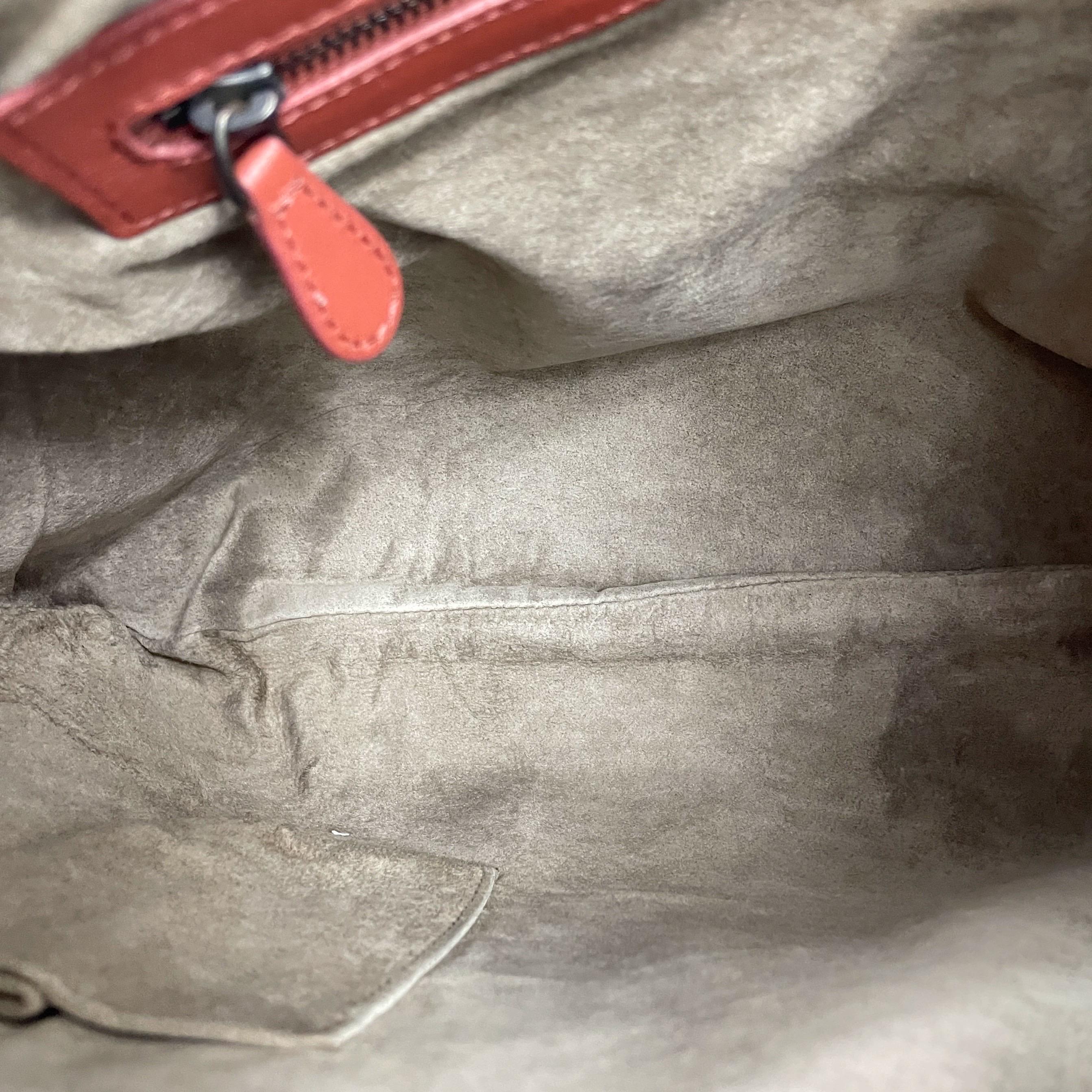 Bottega Veneta Hobo Medio Rosso Mattone Intrecciato in pelle 47cm in vendita 4