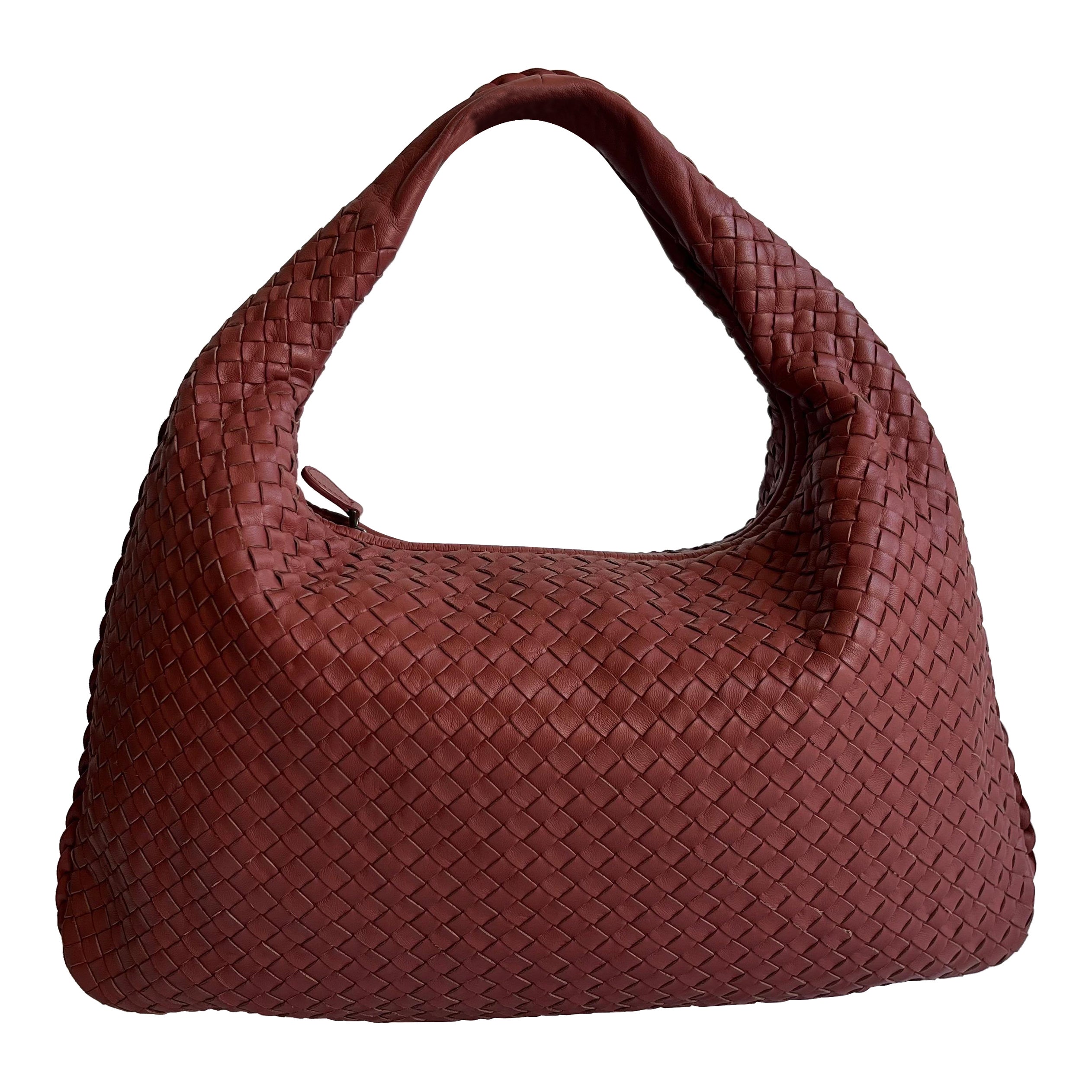 Bottega Veneta Hobo Medio Rosso Mattone Intrecciato in pelle 47cm in vendita
