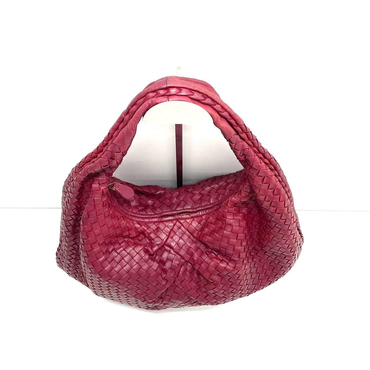 Bottega Veneta Hobo - Cuir d'agneau bordeaux moyen de 50 cm Pour femmes en vente