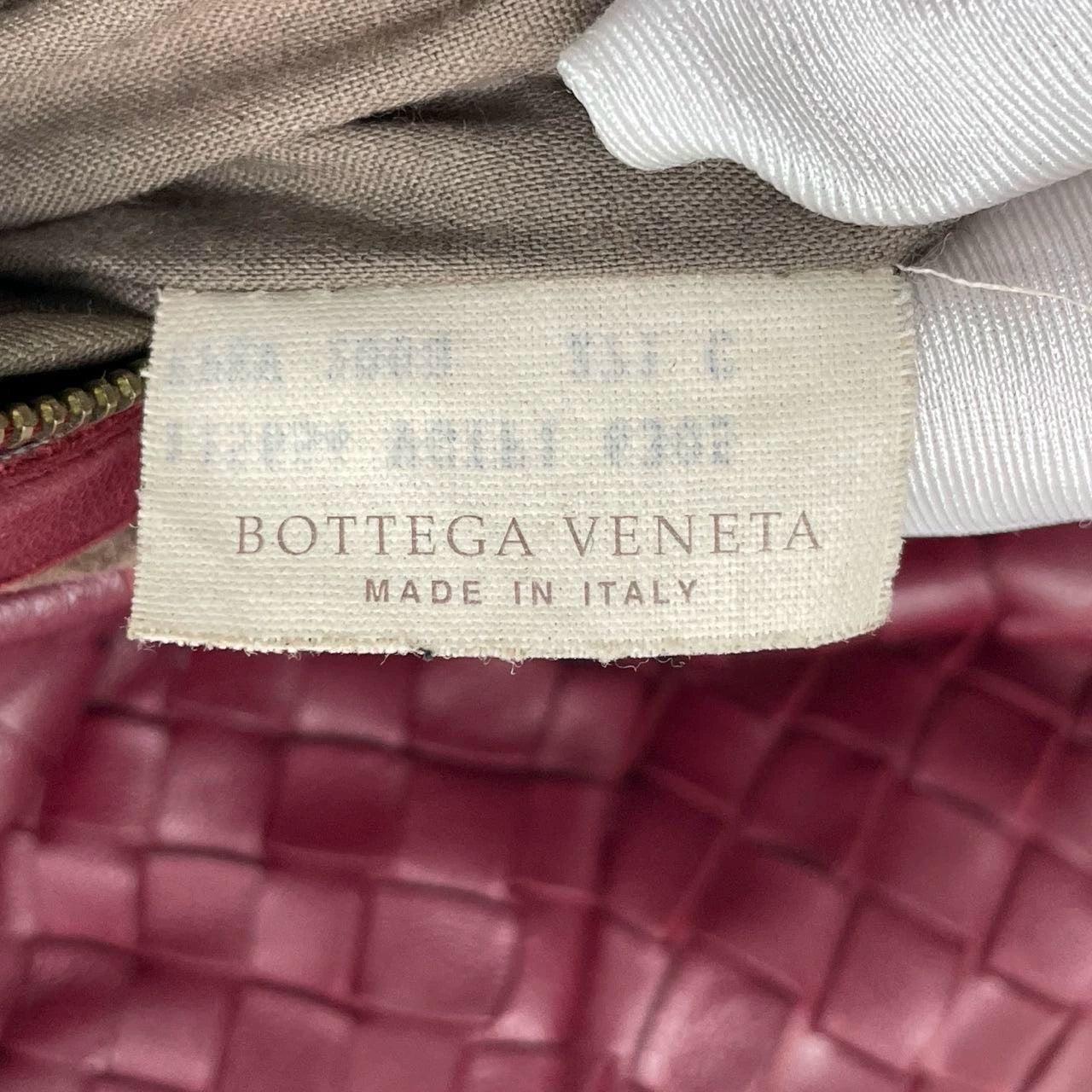 Bottega Veneta Hobo - Cuir d'agneau bordeaux moyen de 50 cm en vente 5