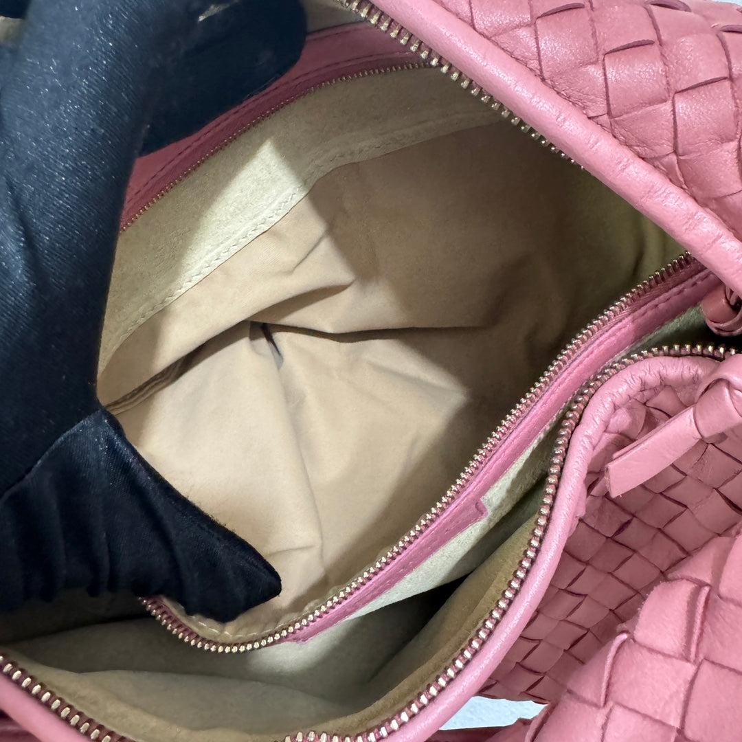 Bottega Veneta Bolso Hobo mediano de piel Intrecciato coral 47cm 5