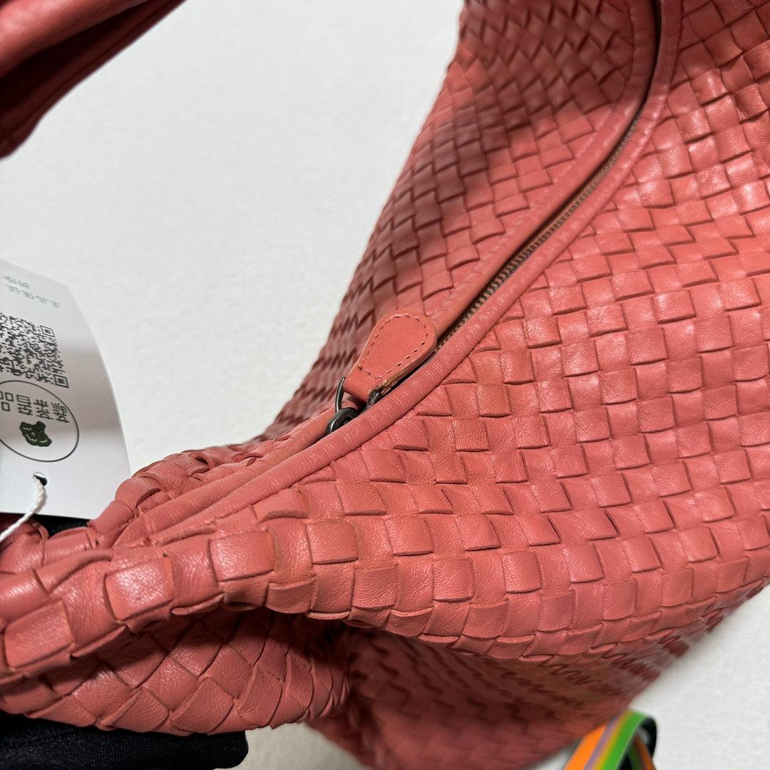 Bottega Veneta Veneta Hobo Medium Coral Intrecciato Leather Bag 47cm 6
