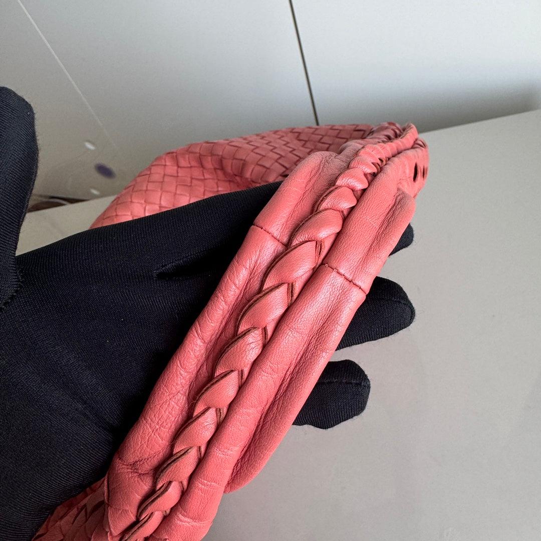  Sac hobo moyen en cuir Intrecciato corail de Bottega Veneta, 47 cm Pour femmes 
