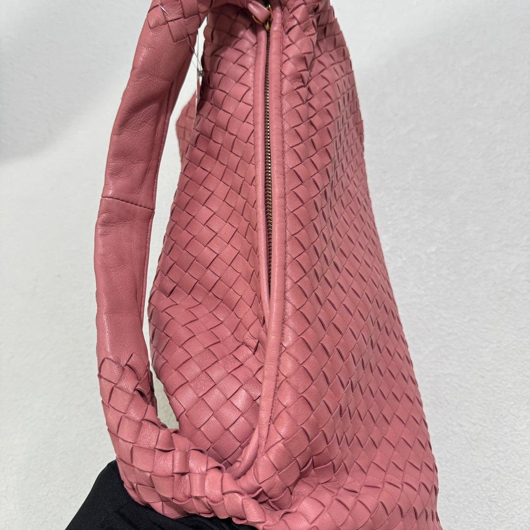 Bottega Veneta Bolso Hobo mediano de piel Intrecciato coral 47cm 2
