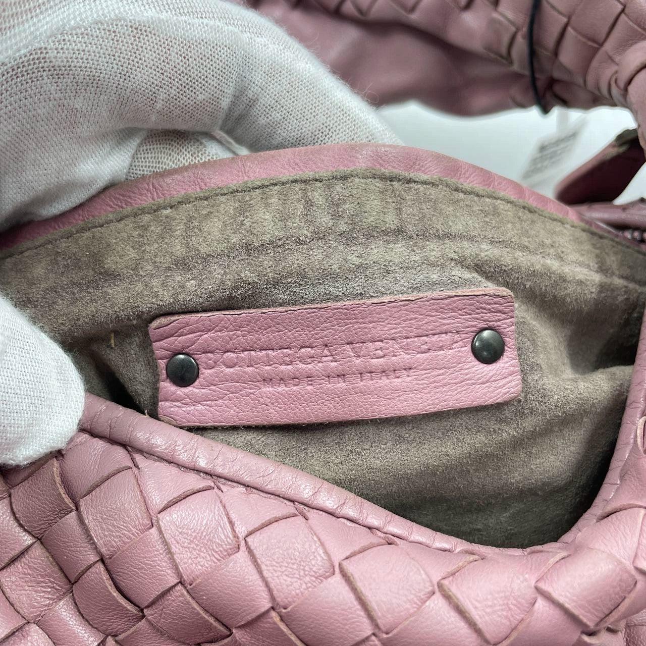 Bottega Veneta Veneta Hobo Bolso mediano de piel Intrecciato rosa 40cm en venta 2