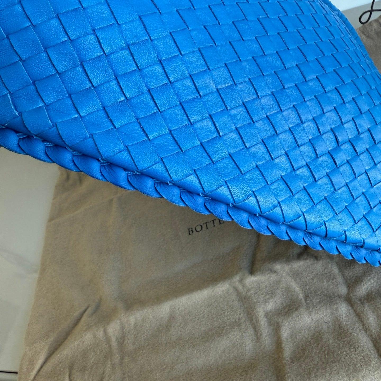 Bottega Veneta Veneta Hobo Medium Royal Blue Intrecciato Leather Bag 47cm 2