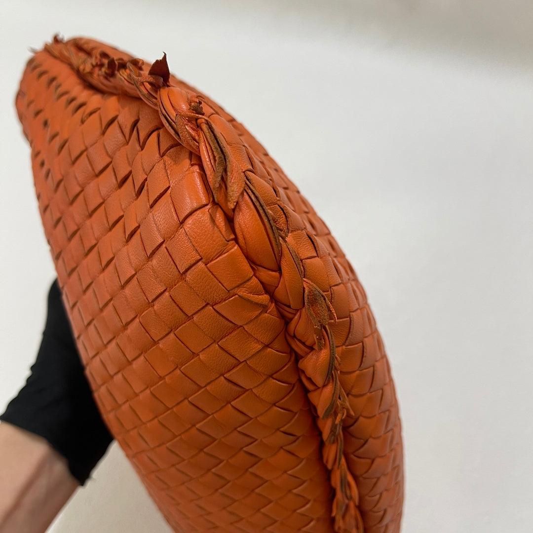 Bottega Veneta Veneta Hobo Medium with Fringe Edges Intrecciato Leather Bag 40cm For Sale 4