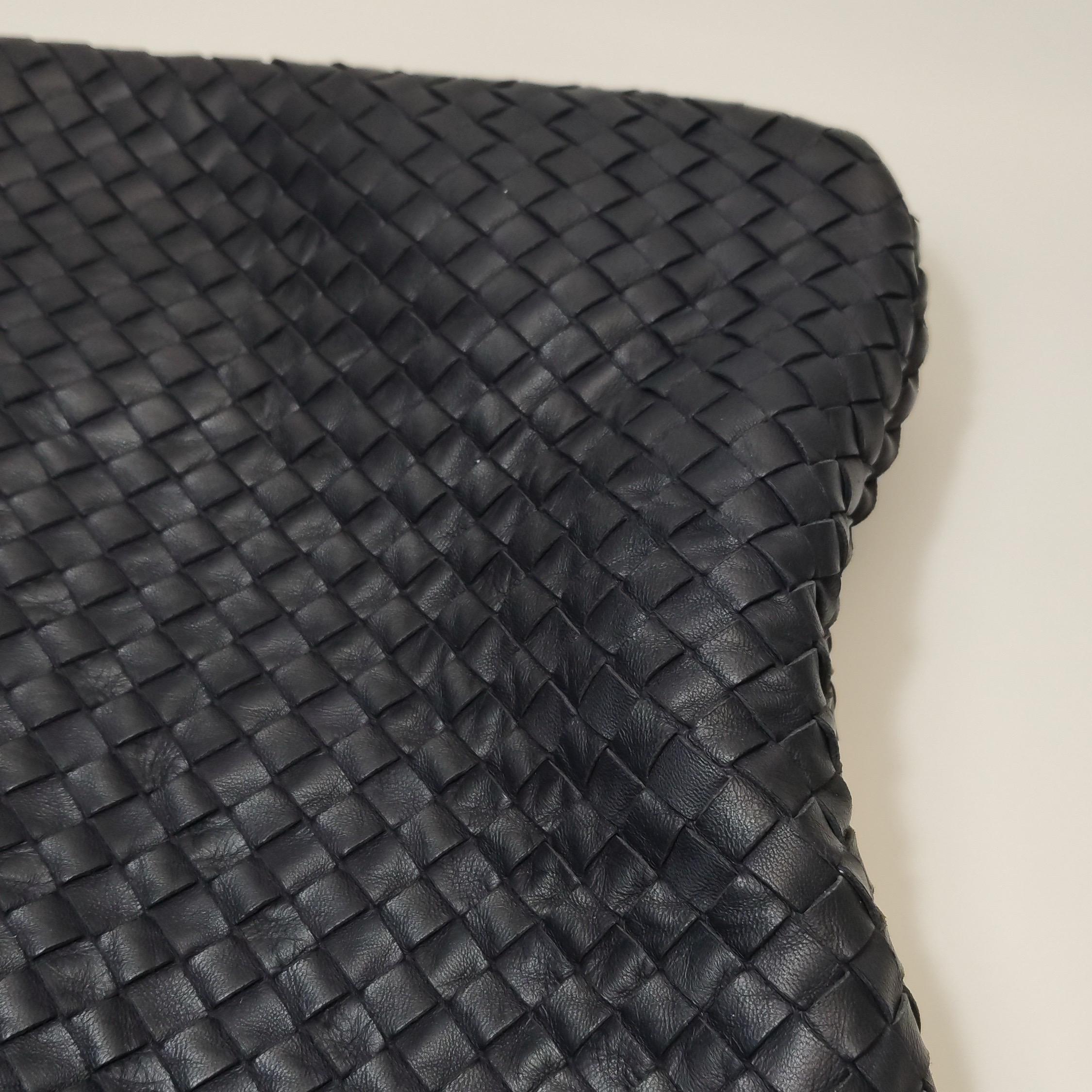 Bottega Veneta Veneta Hobo Midnight Navy Borsa in pelle Maxi 50cm in vendita 7