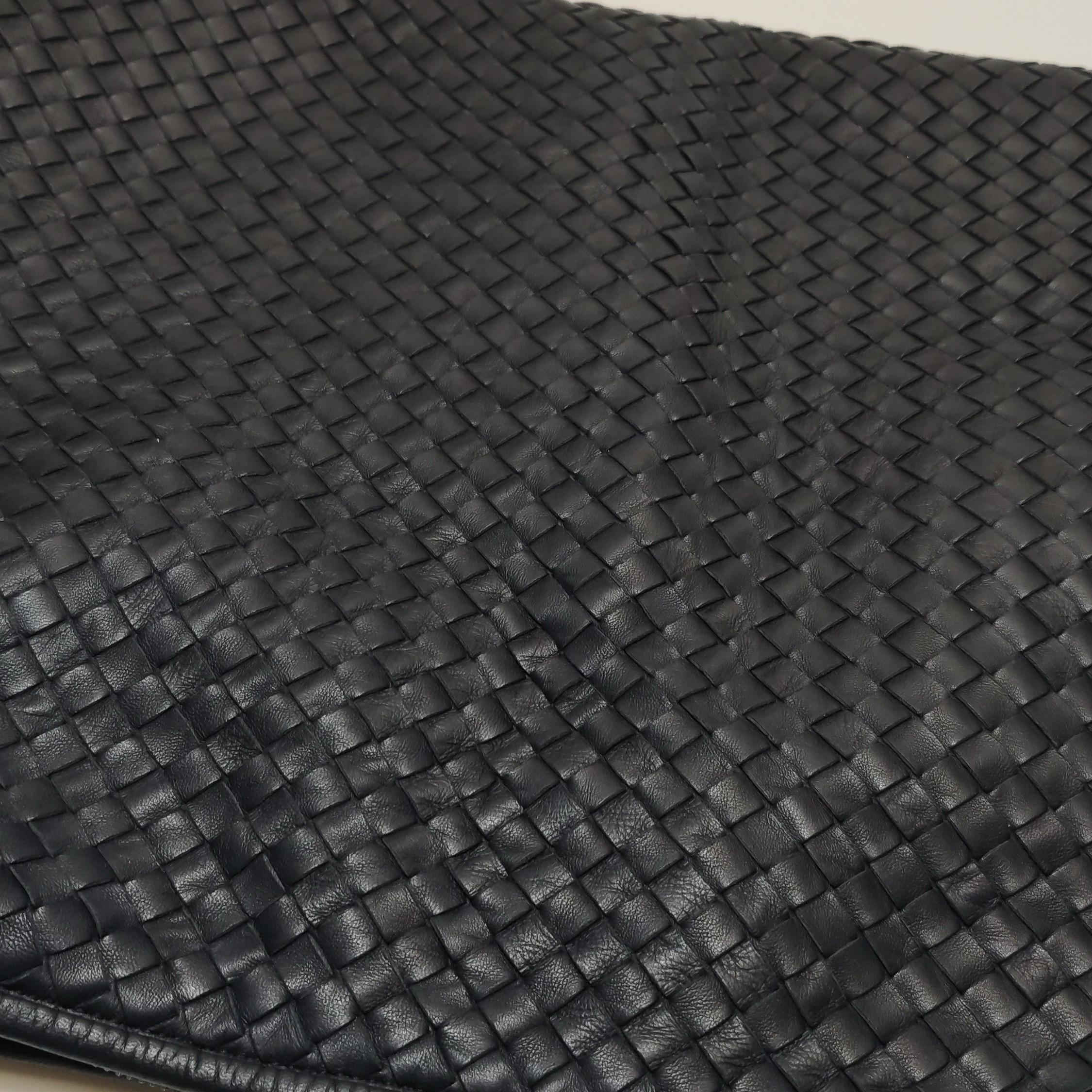 Bottega Veneta Veneta Hobo Midnight Navy Borsa in pelle Maxi 50cm in vendita 12