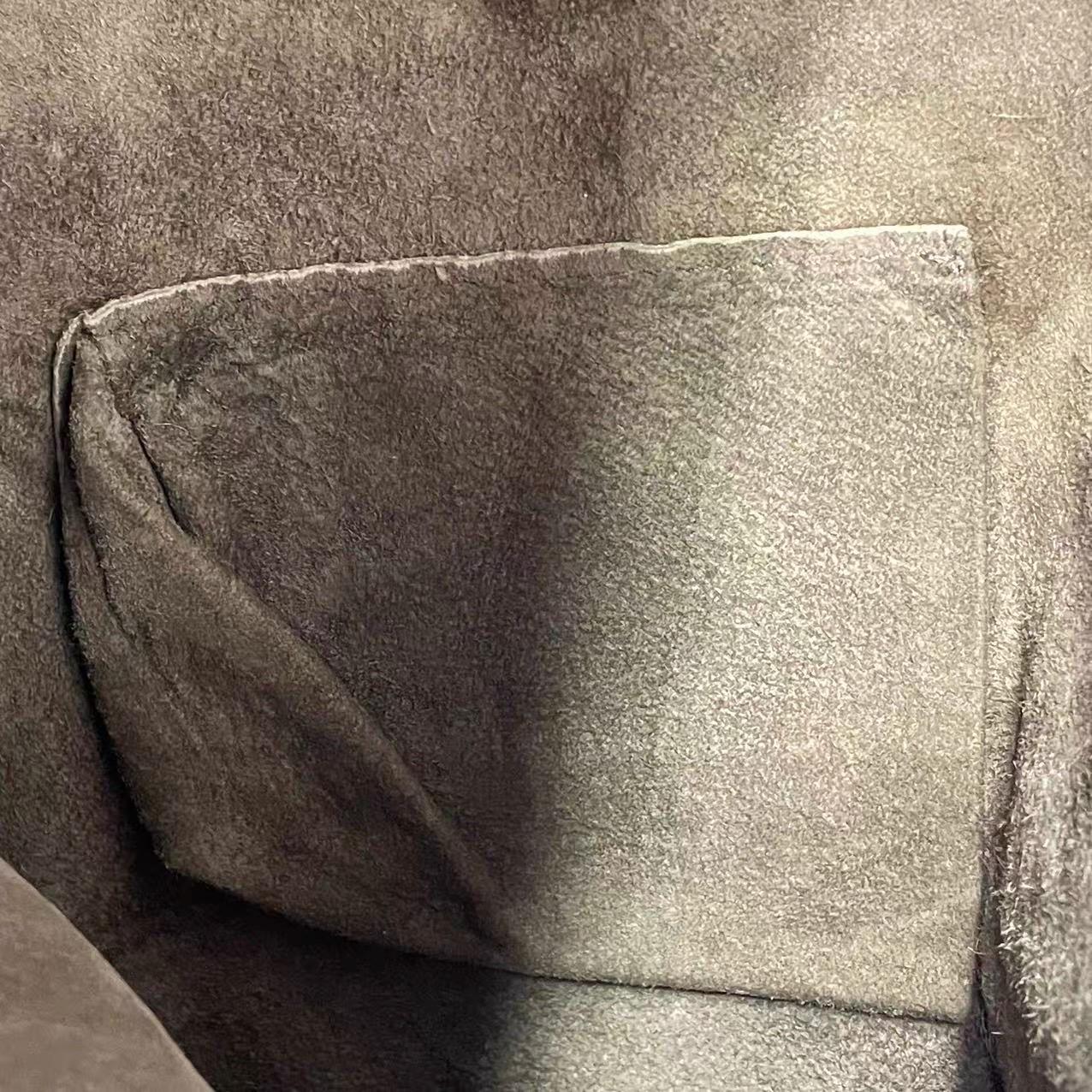 Bottega Veneta Hobo Navy in pelle Maxi 50cm in vendita 11