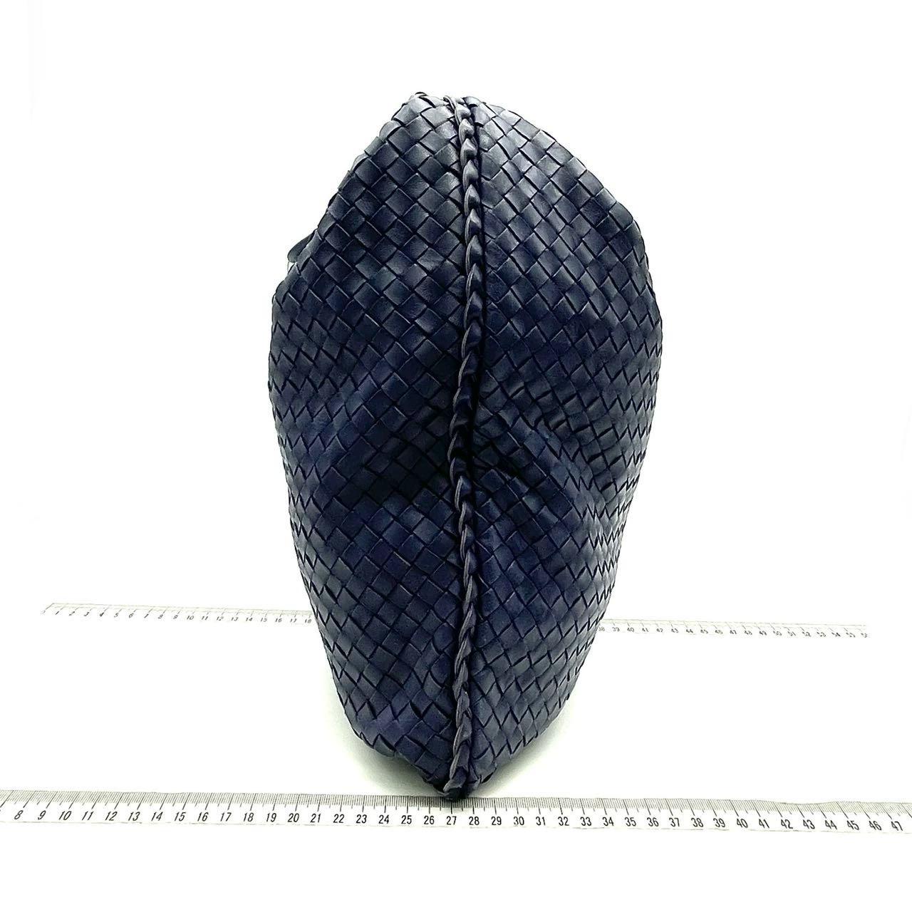 Bottega Veneta Hobo Navy in pelle Maxi 50cm in vendita 3