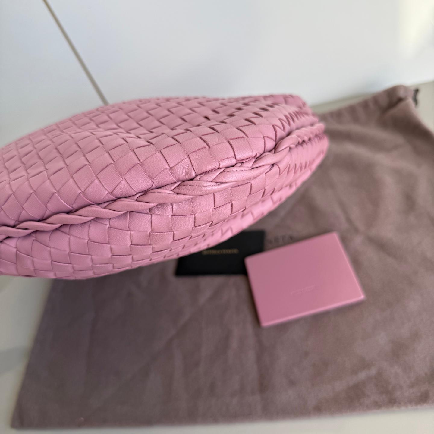 Bottega Veneta Veneta Hobo Small Mauve Pink Intrecciato Leather Bag 40cm For Sale 2