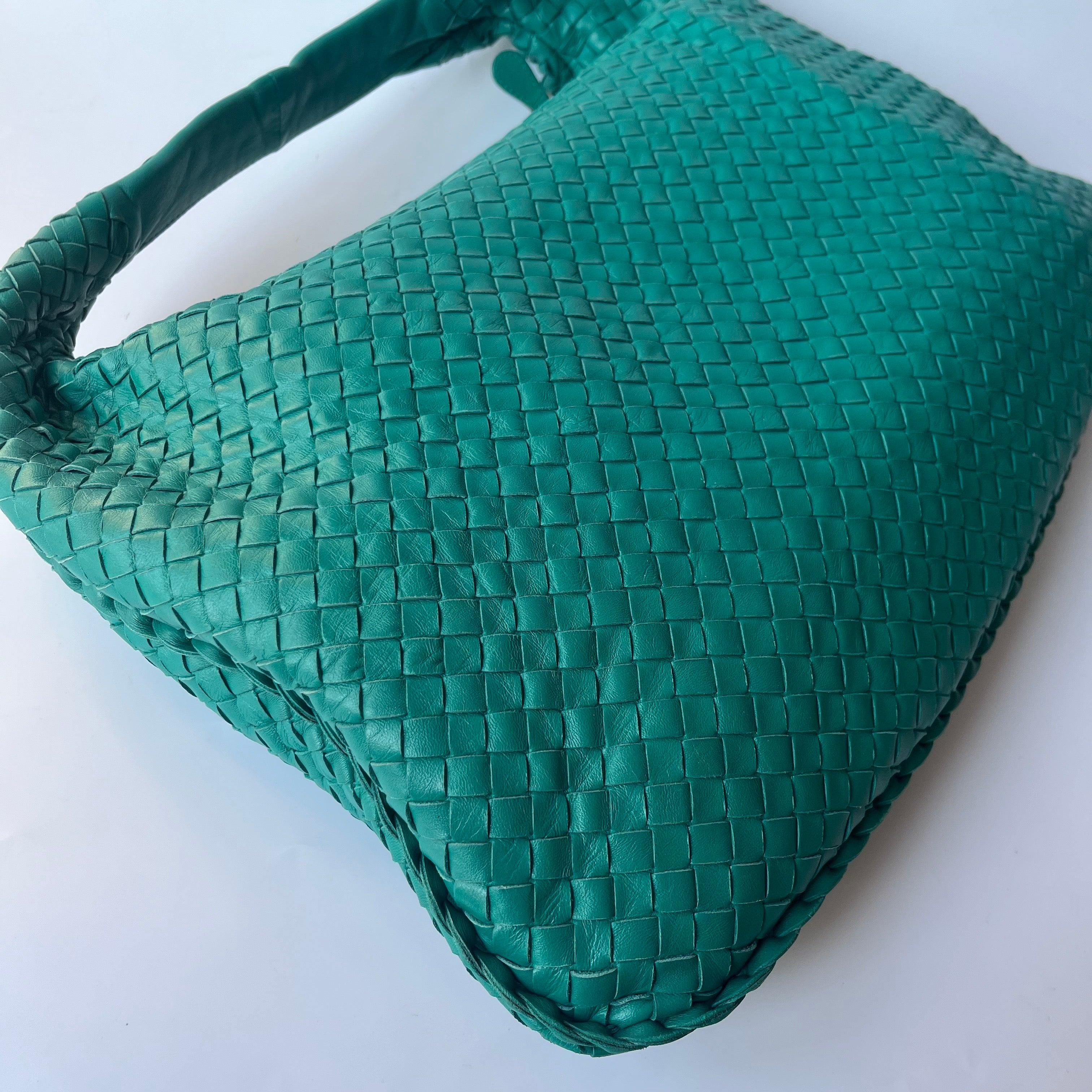 Bottega Veneta Veneta Hobo Teal Green 45cm Lambskin Leather For Sale 6