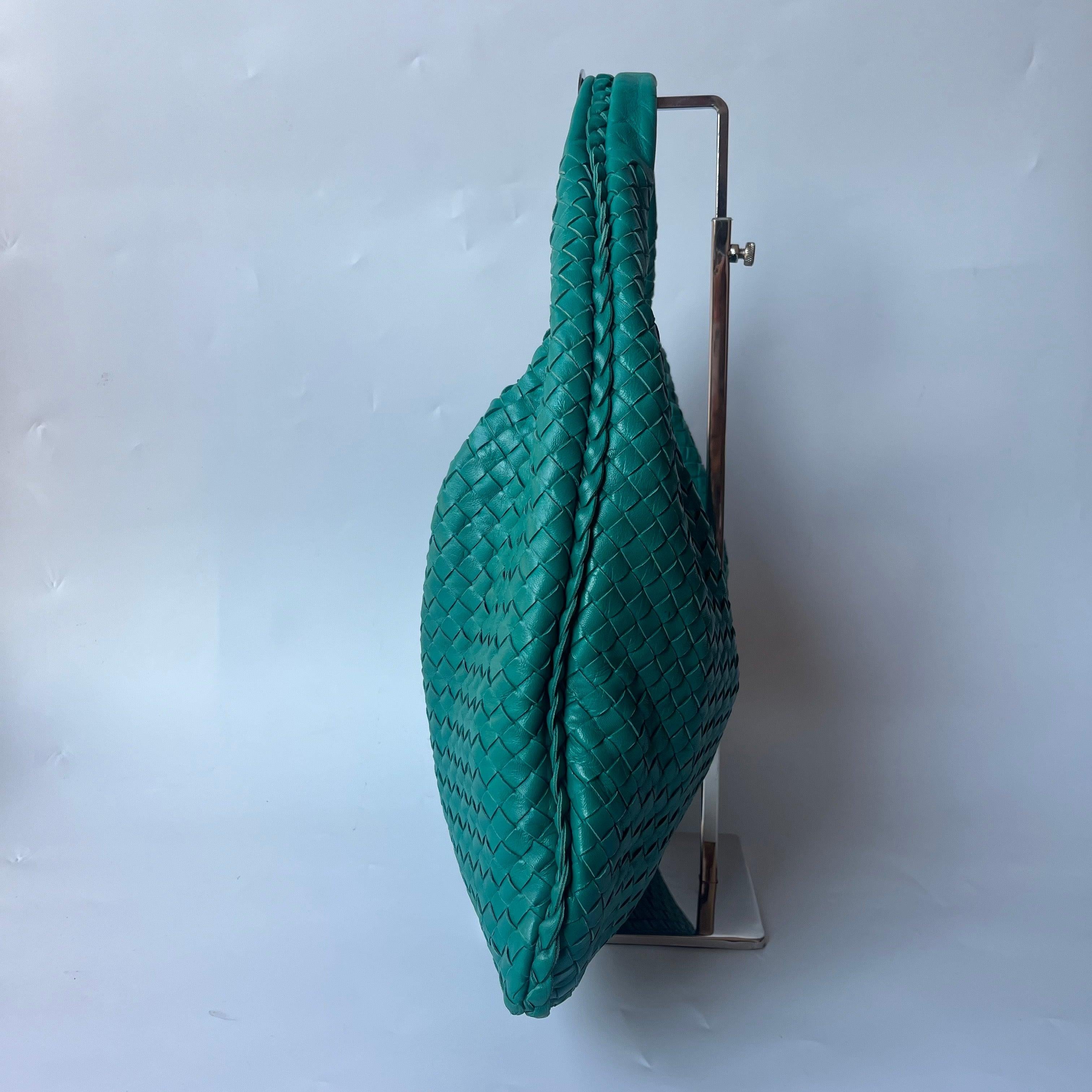 Women's Bottega Veneta Veneta Hobo Teal Green 45cm Lambskin Leather For Sale