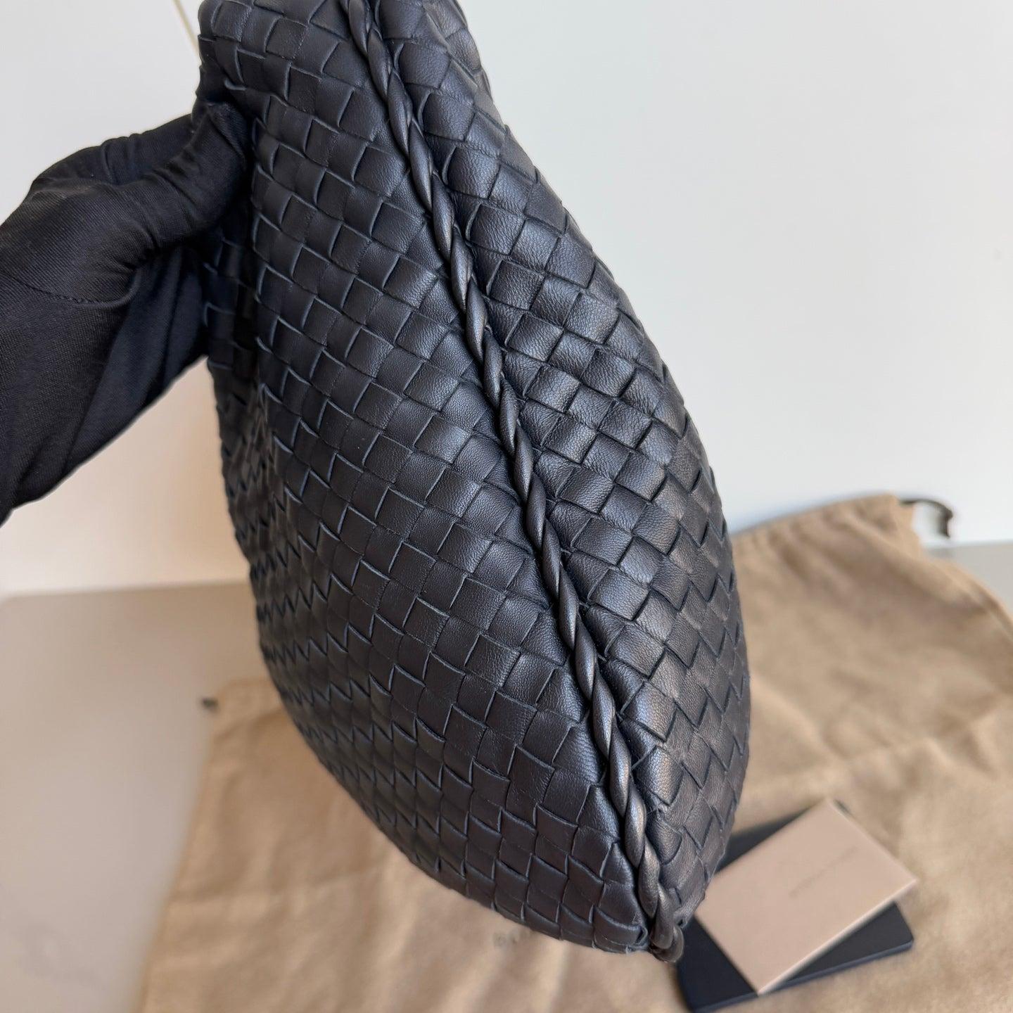 Bottega Veneta Veneta Bolso Hobo Intrecciato Grande Piel de cordero negra 48cm 3