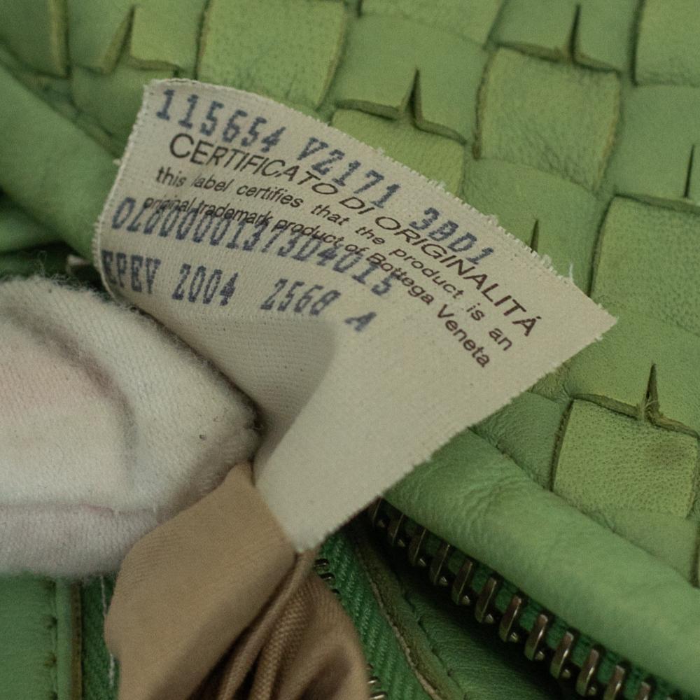 BOTTEGA VENETA Veneta Shoulder bag in Green Leather 4