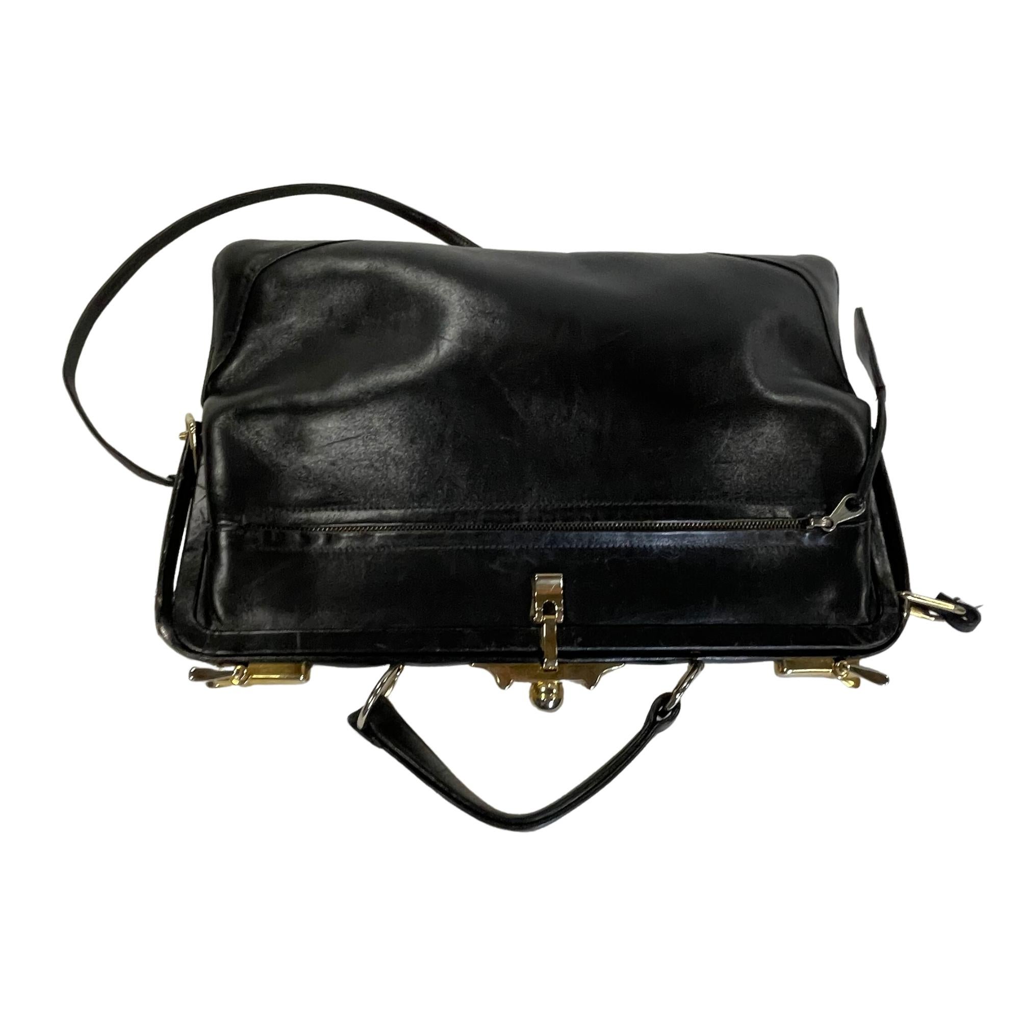Bottega Veneta Vintage Black Leather Hard Frame Doctor Top Handle Bag For Sale 1