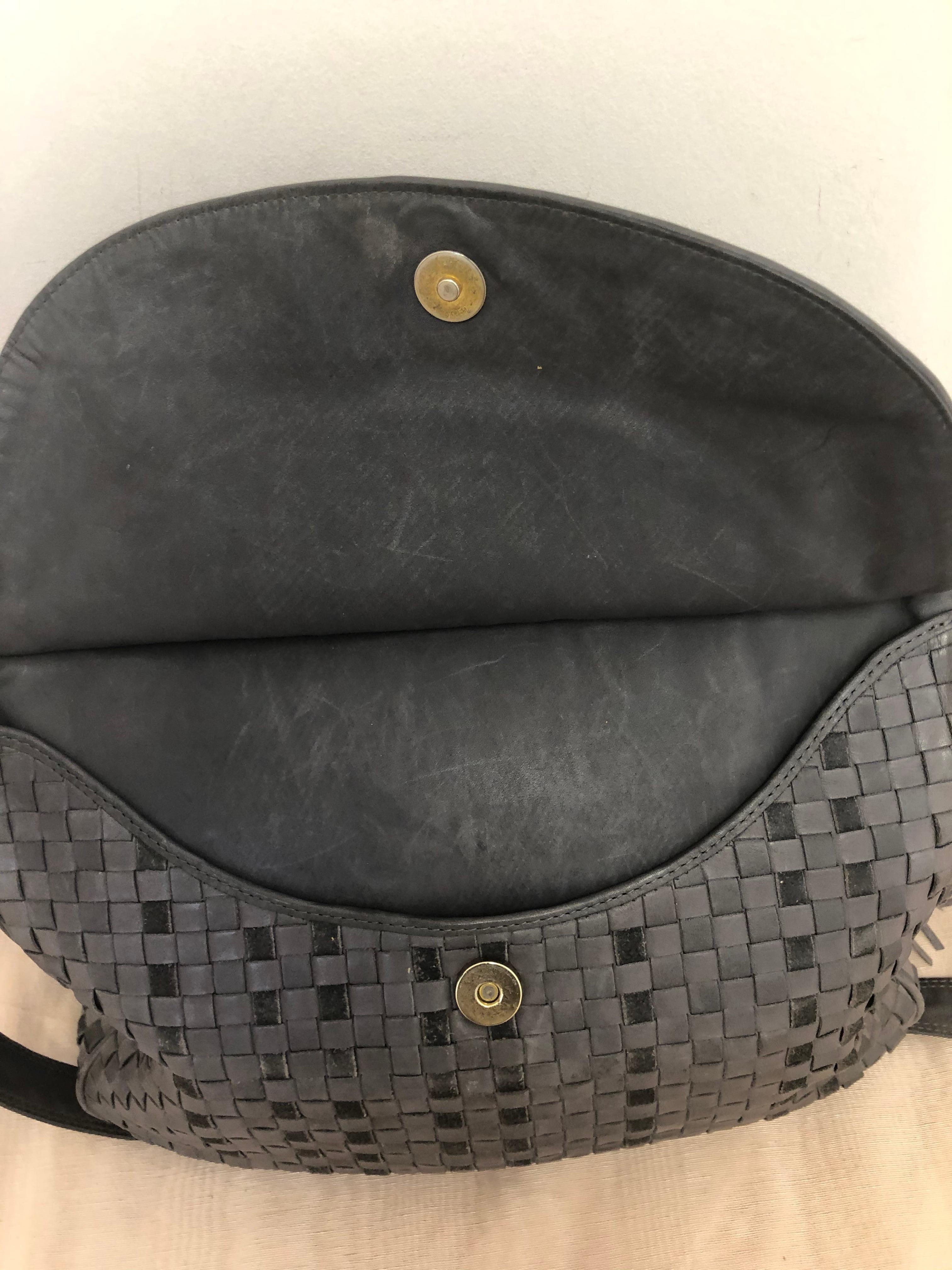 Bottega Veneta Vintage Intrecciato Crossbody Negro