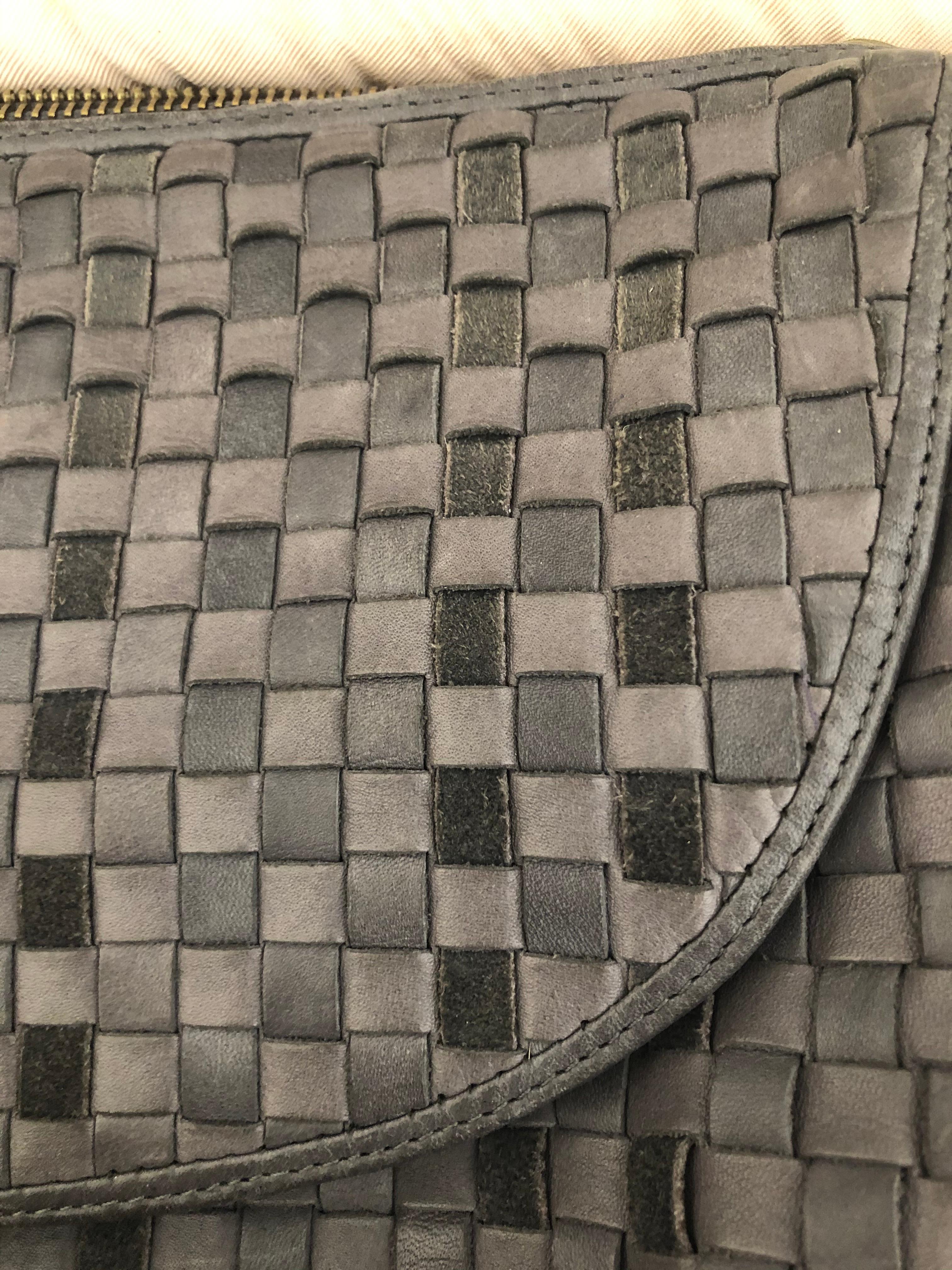 Bottega Veneta Vintage Intrecciato Crossbody en Bueno Estado en Port Hope, ON