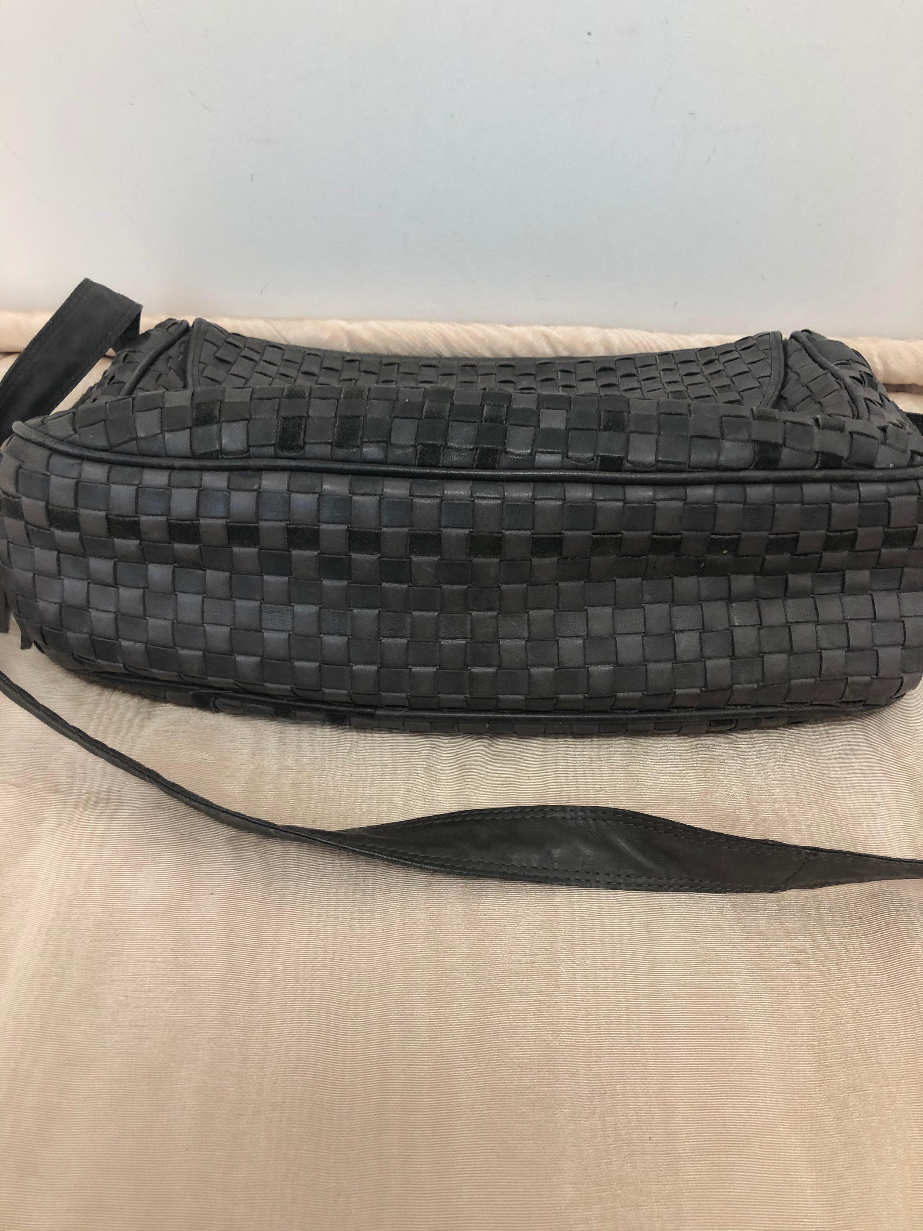 Bottega Veneta Vintage Intrecciato Crossbody 3